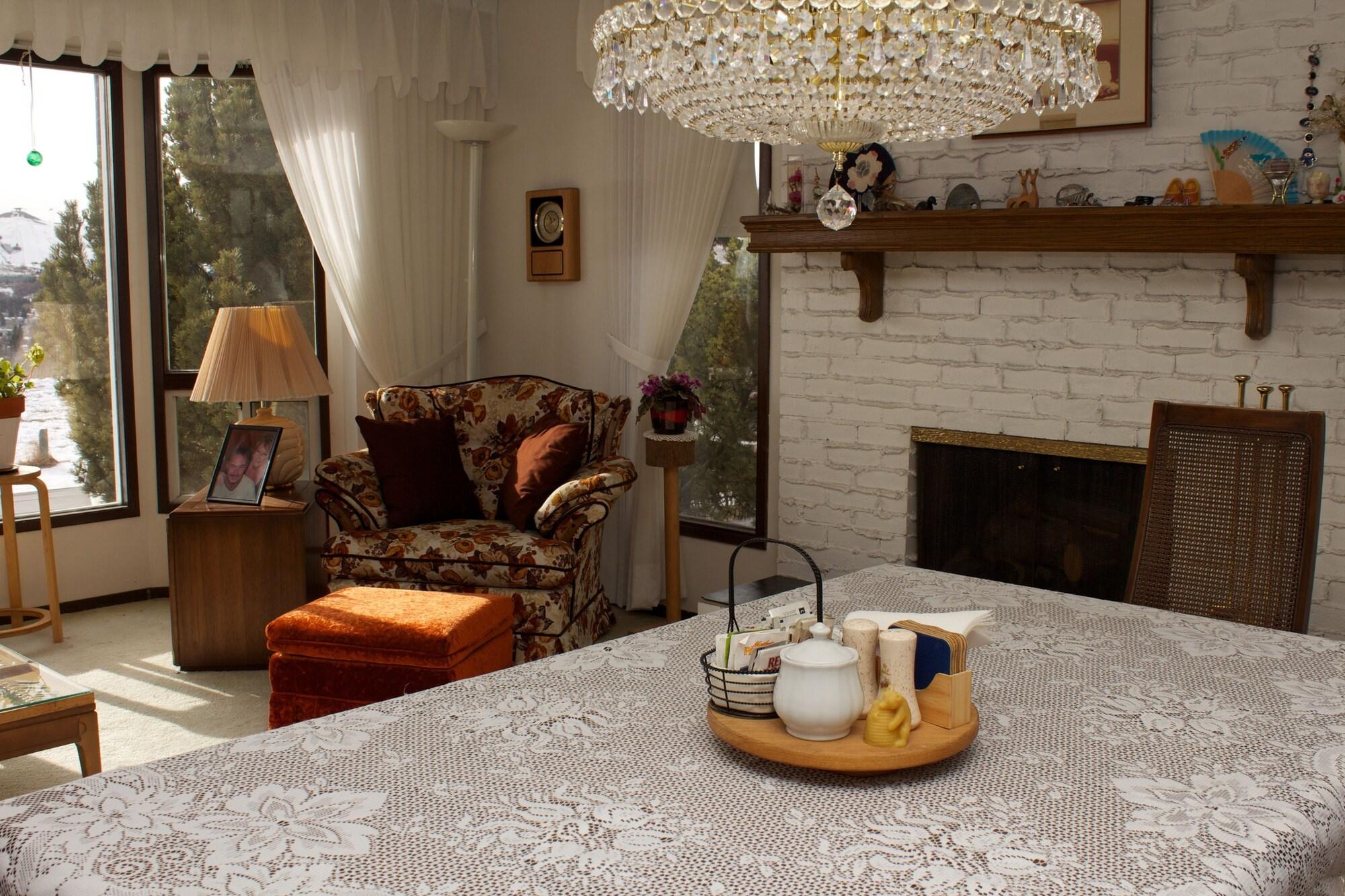 Bar/Salón Cozy Nest B&B