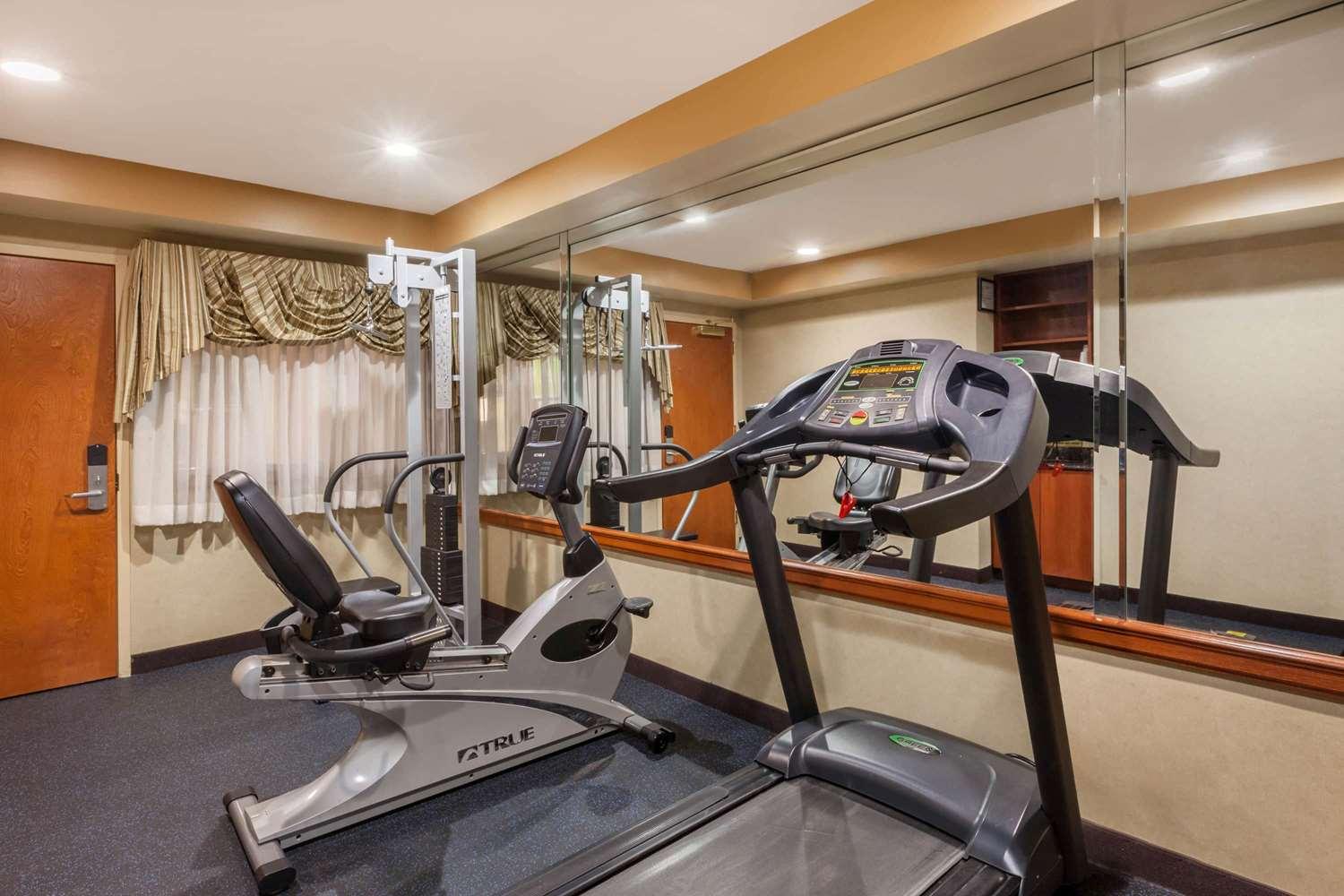 Gimnasio Econo Lodge Woodbridge