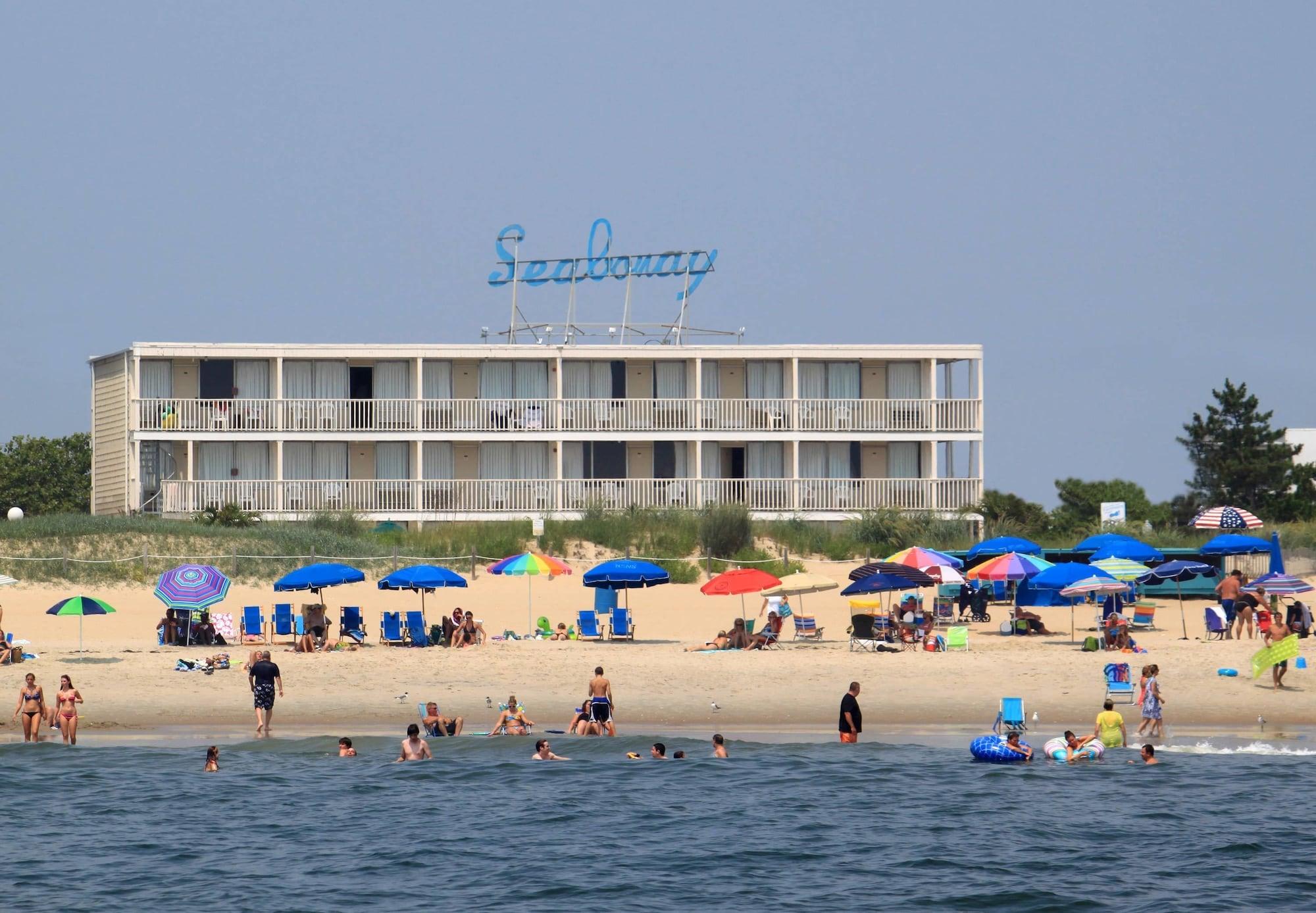 Playa Seabonay Oceanfront Motel