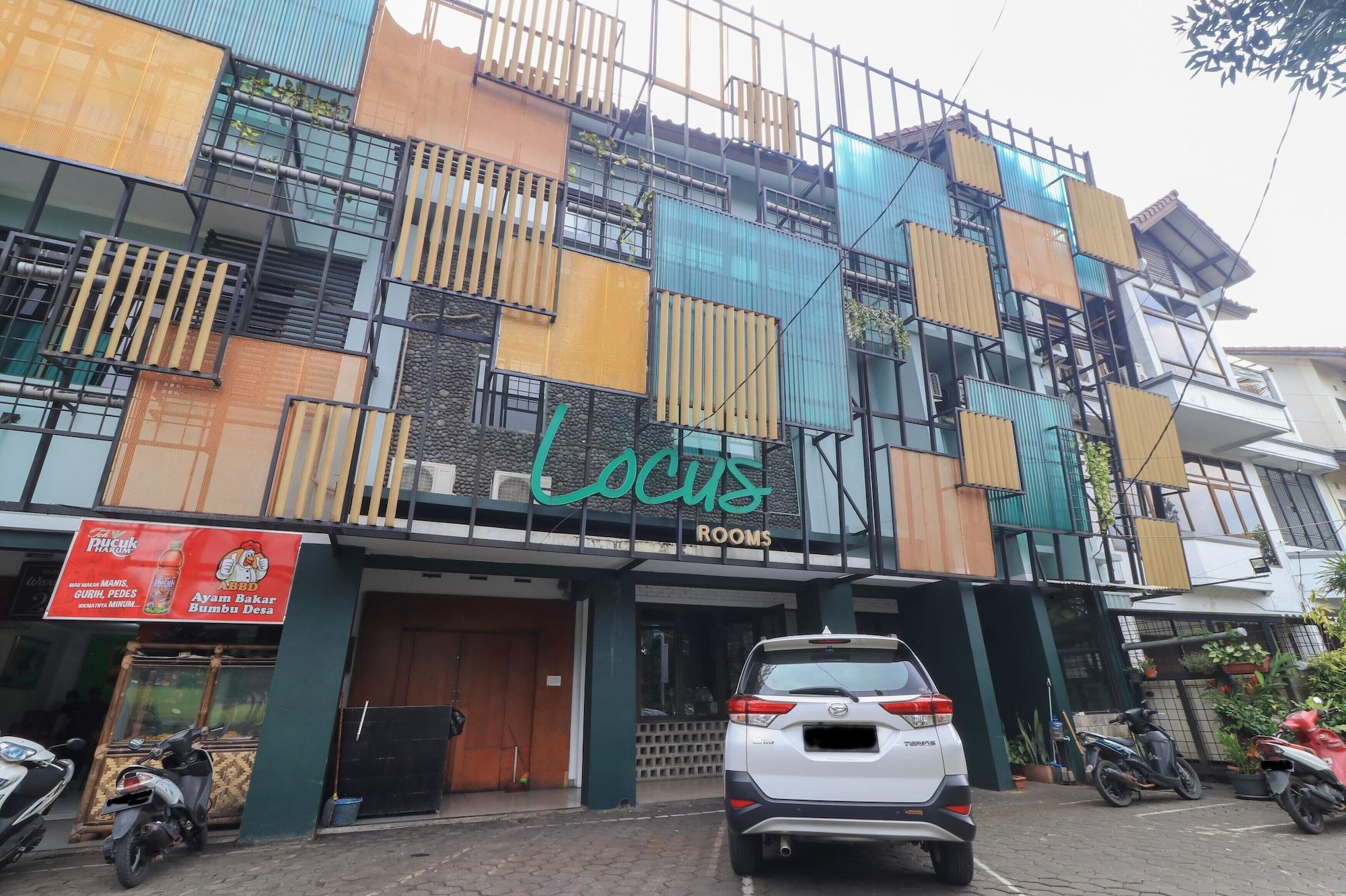 Vista Exterior Locus Rooms
