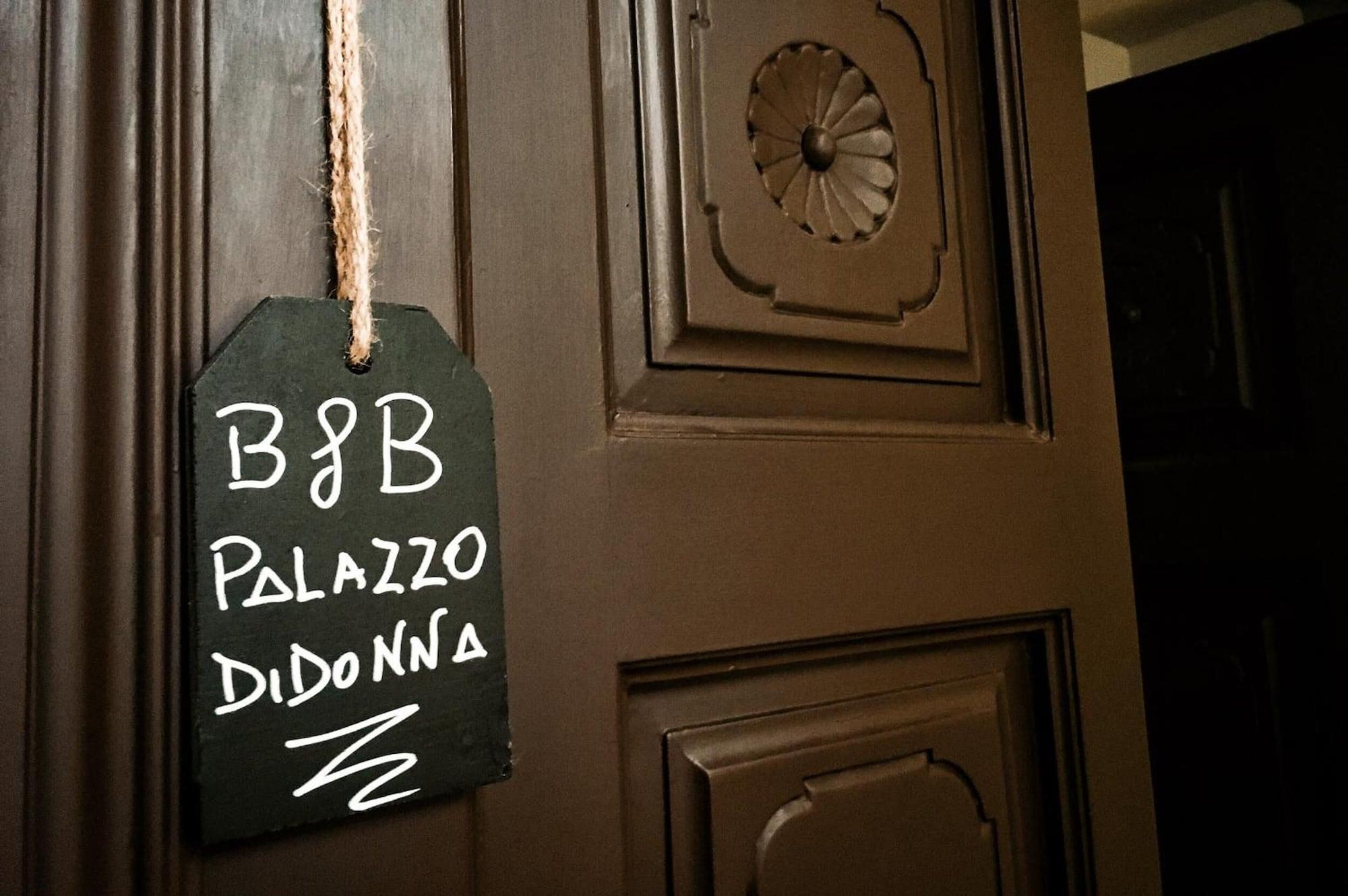 Vista Lobby Palazzo Didonna - dimora storica