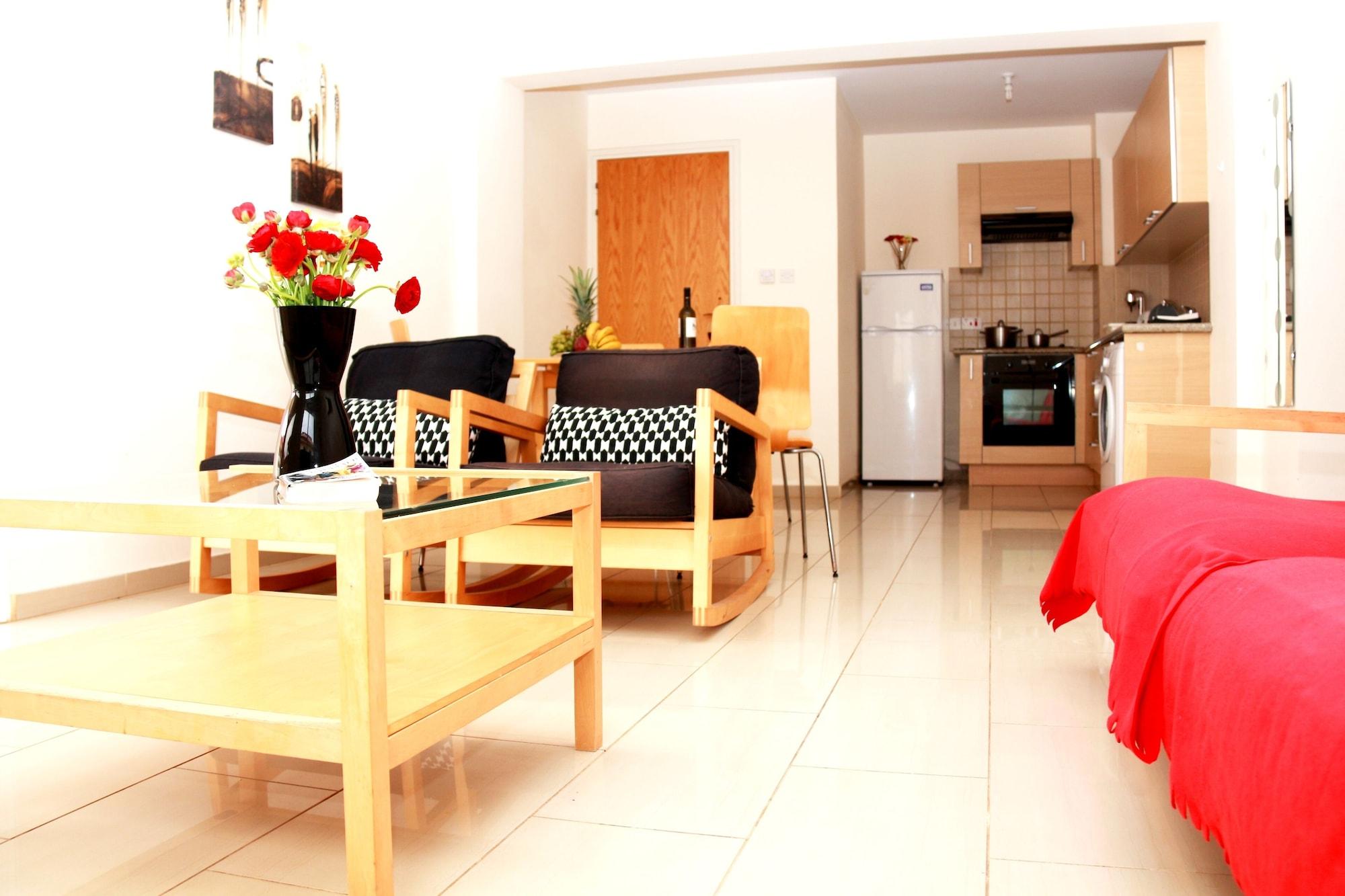 Varios Photothea Apartments