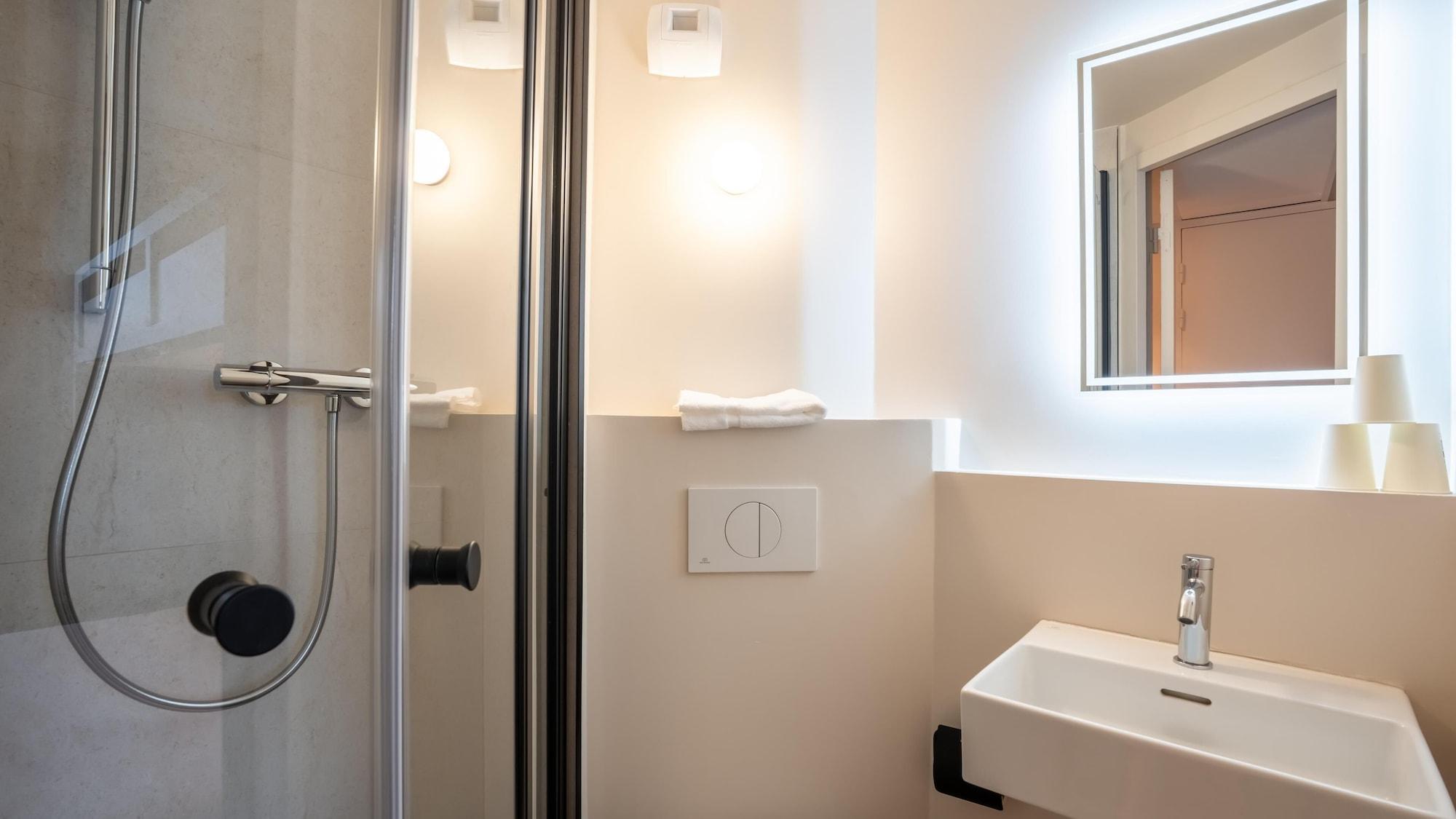 Equipamiento de Habitación Kyriad ECO - Montreuil