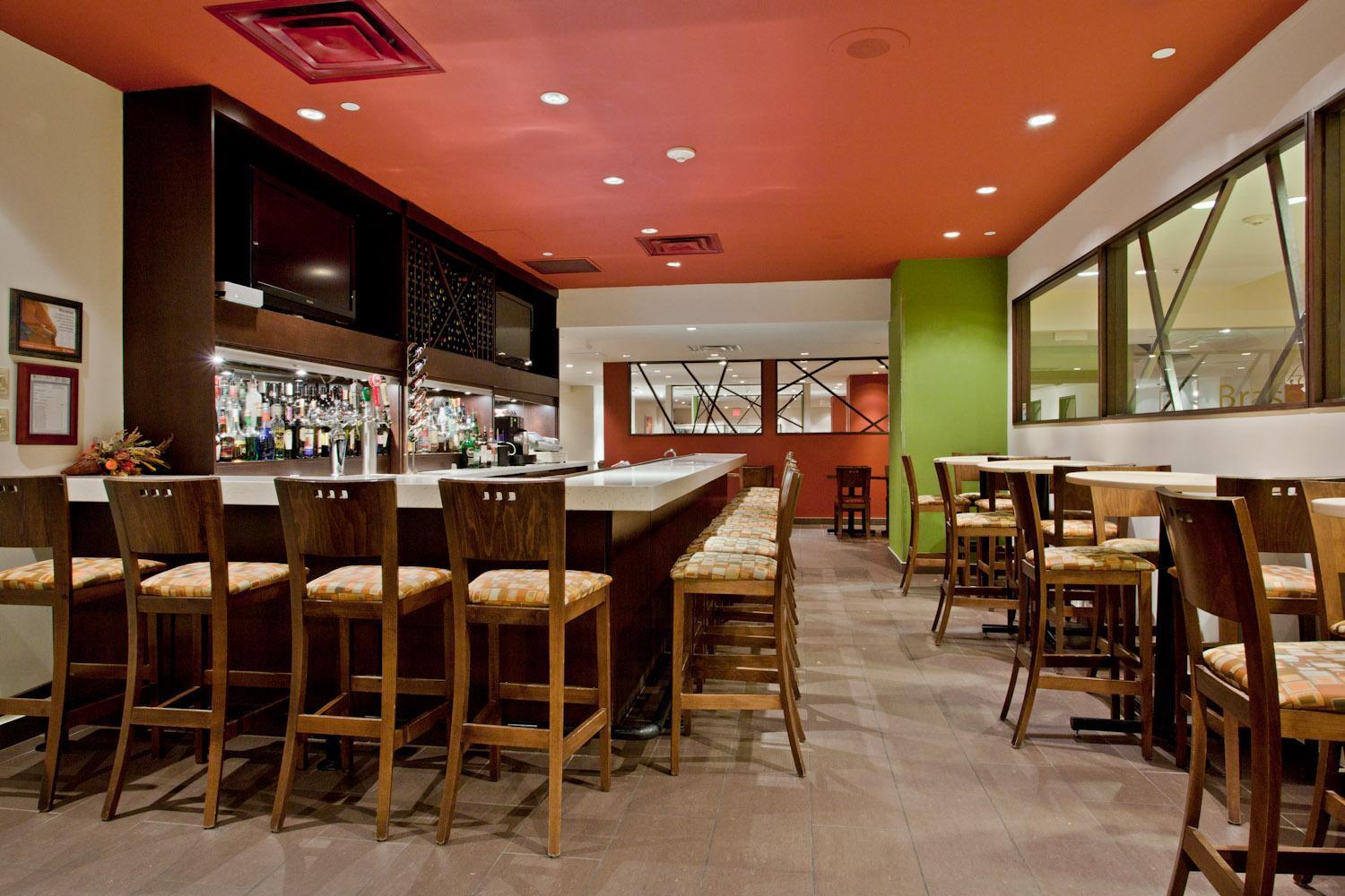 Bar/lounge Crowne Plaza Toronto Airport