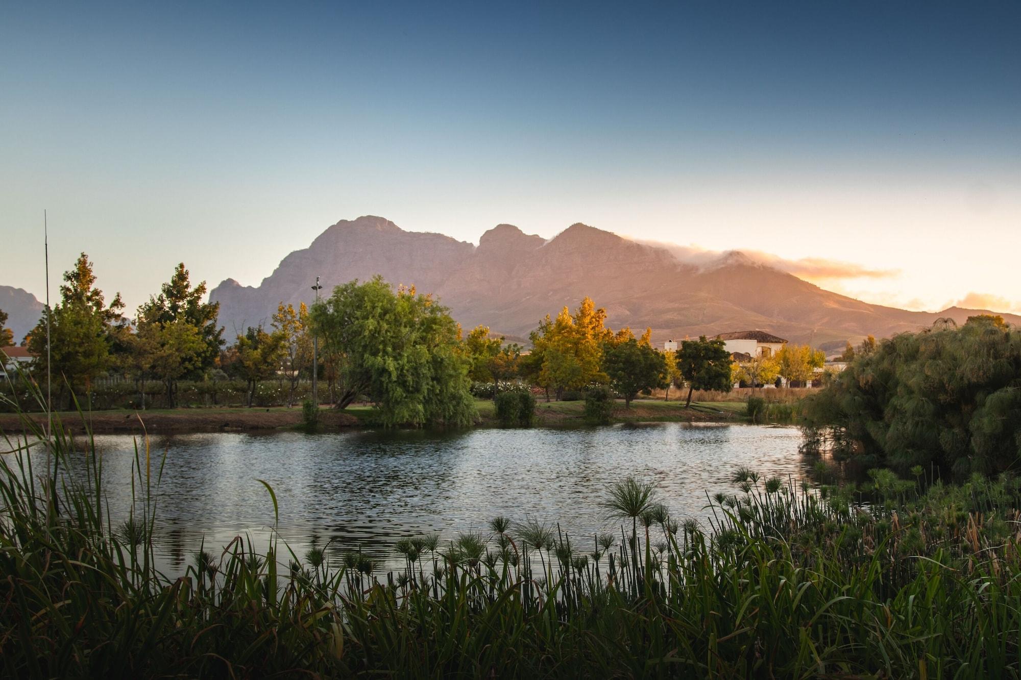 Vista Exterior Sante Wellness Retreat & Spa