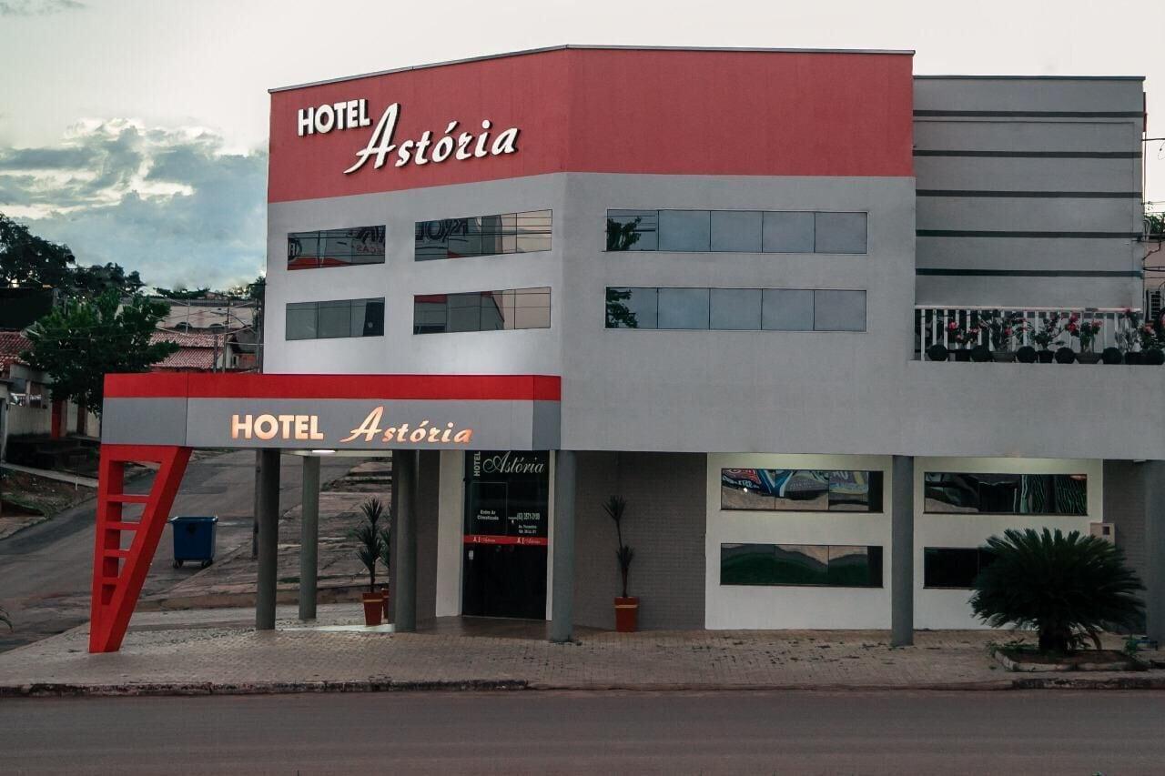 Varios Hotel Astoria