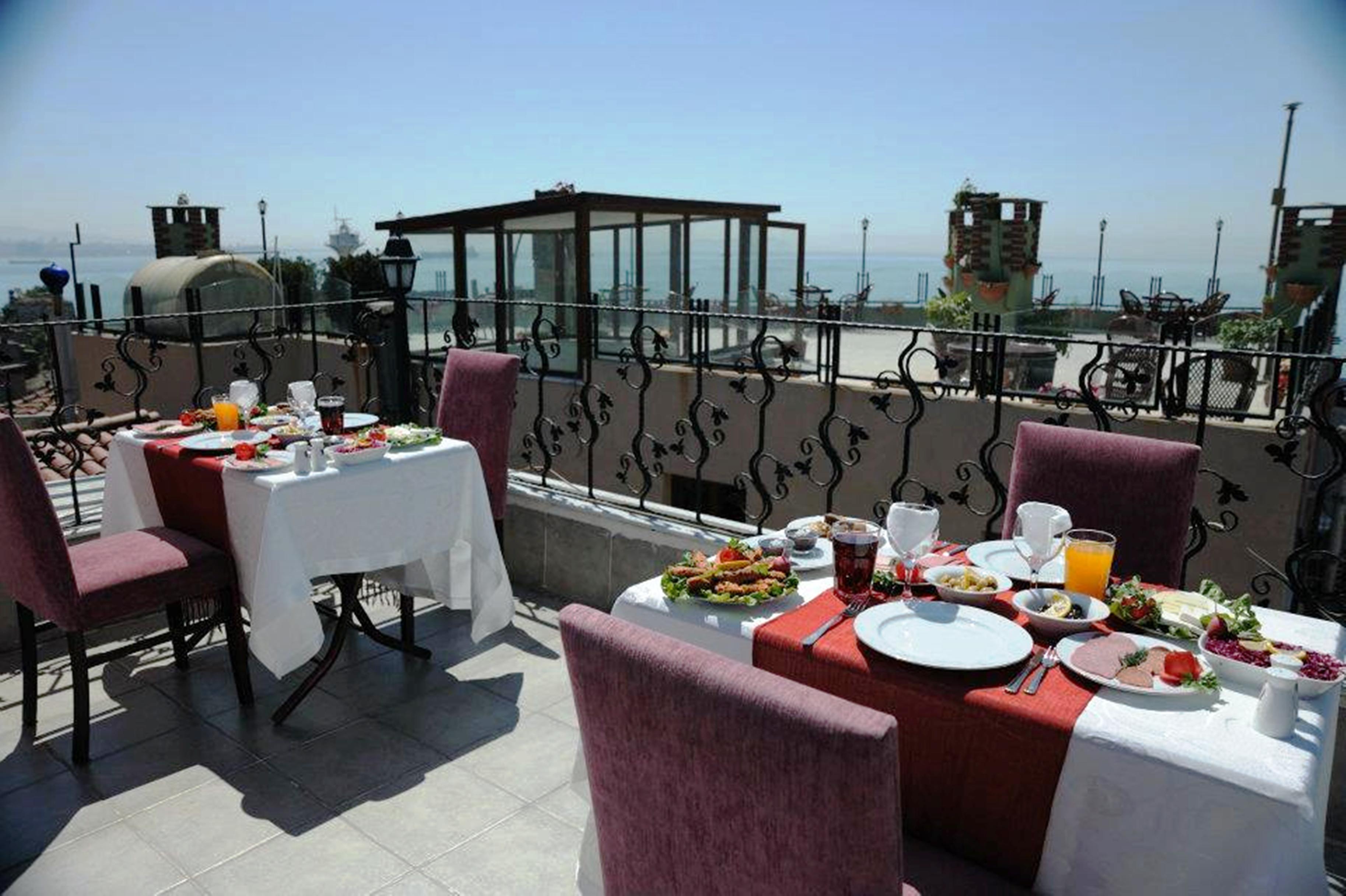 Varios Asmali Hotel