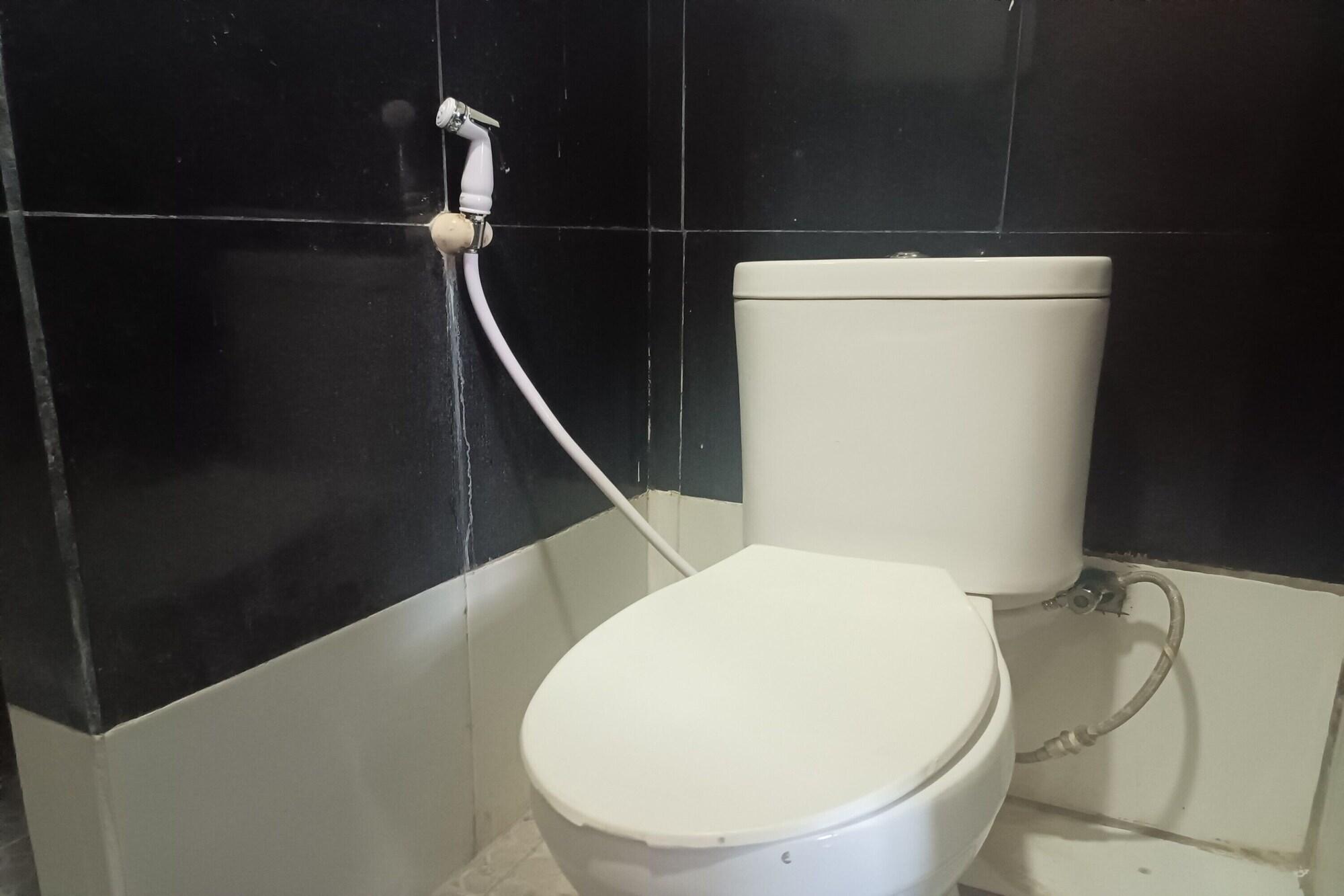 Equipamiento de Habitación OYO 93485 Hotel Kenzie Sentani