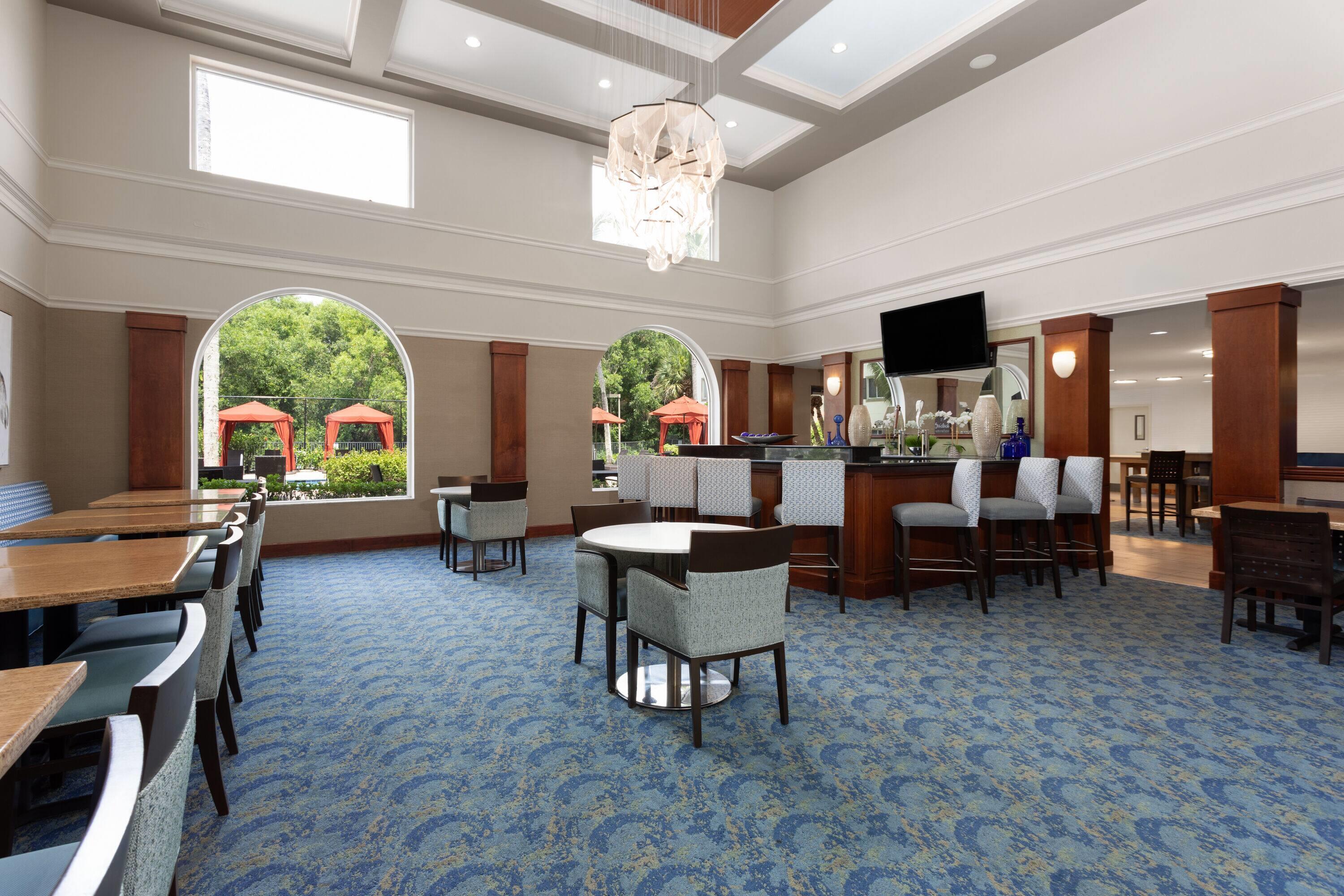 Vista Lobby Hawthorn Extended Stay by Wyndham Naples