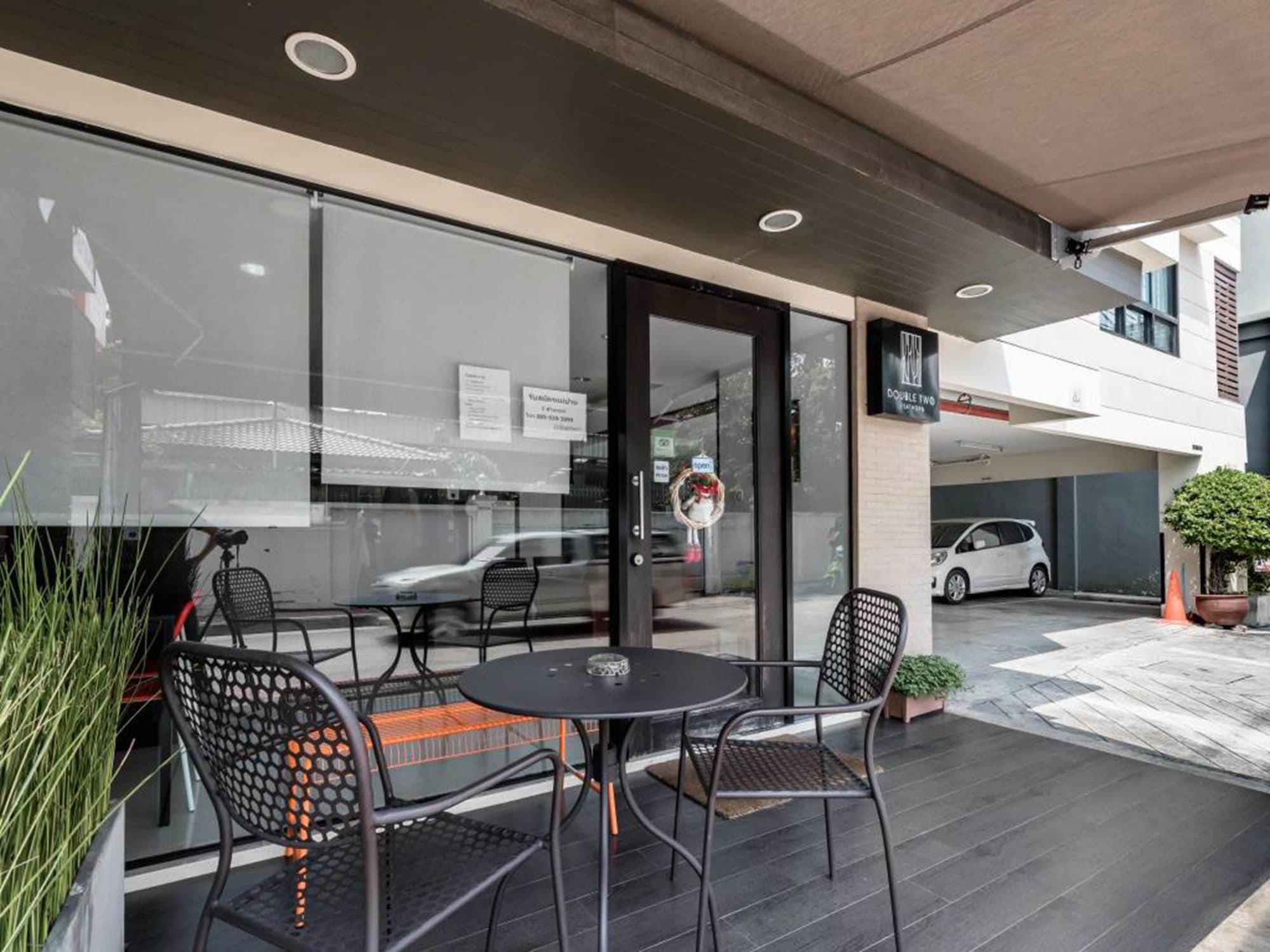 Bar/Salón Double Two at Sathorn