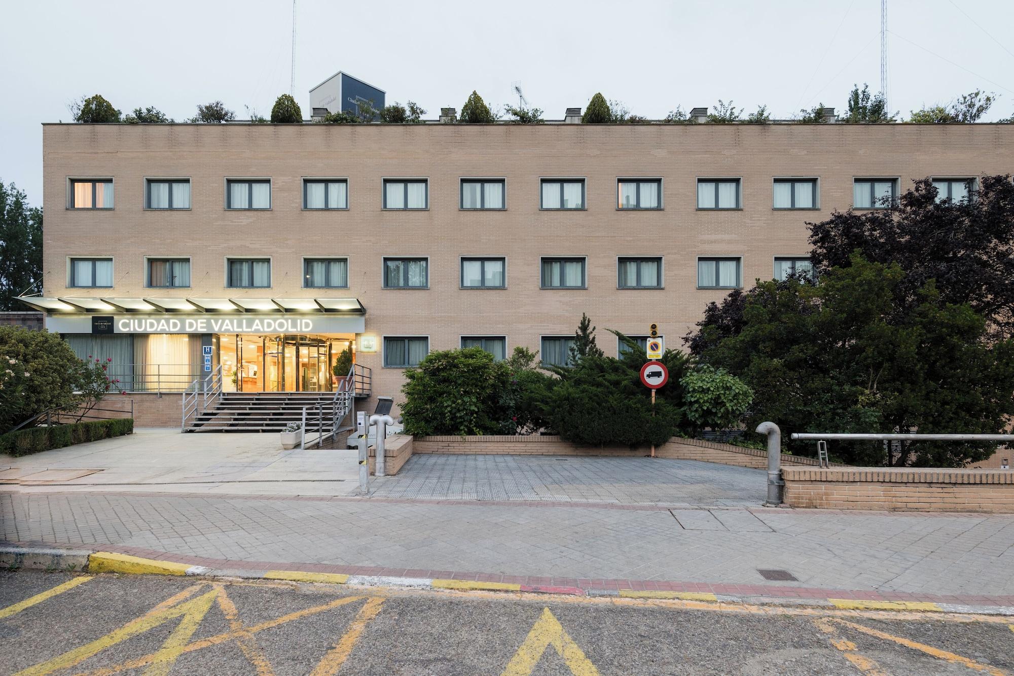 Vista Exterior Hotel Ciudad de Valladolid