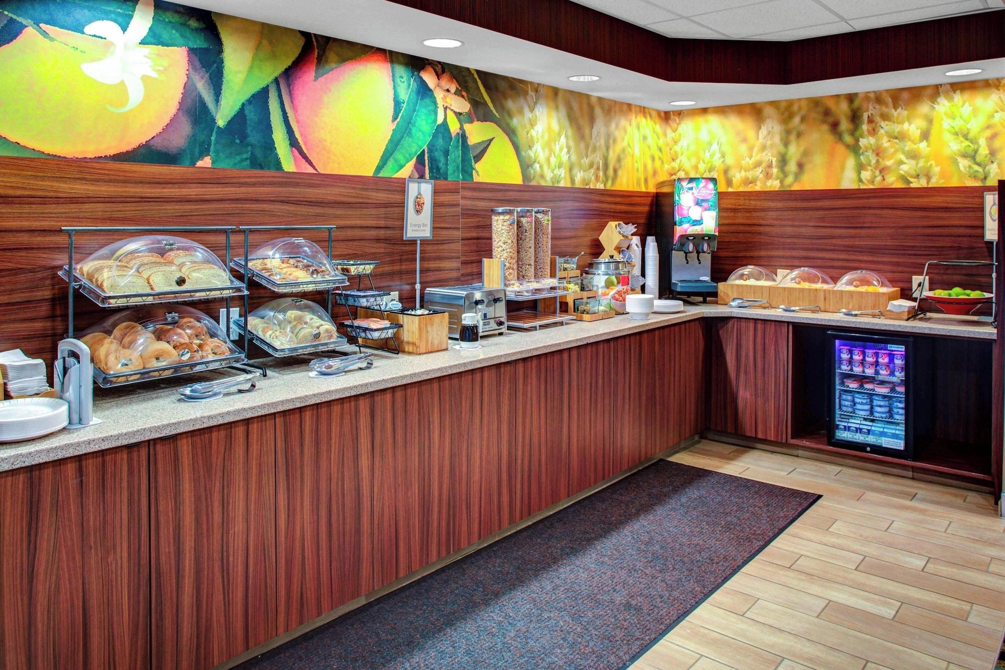 Restaurant Fairfield Inn & Suites by Marriott - Emporia