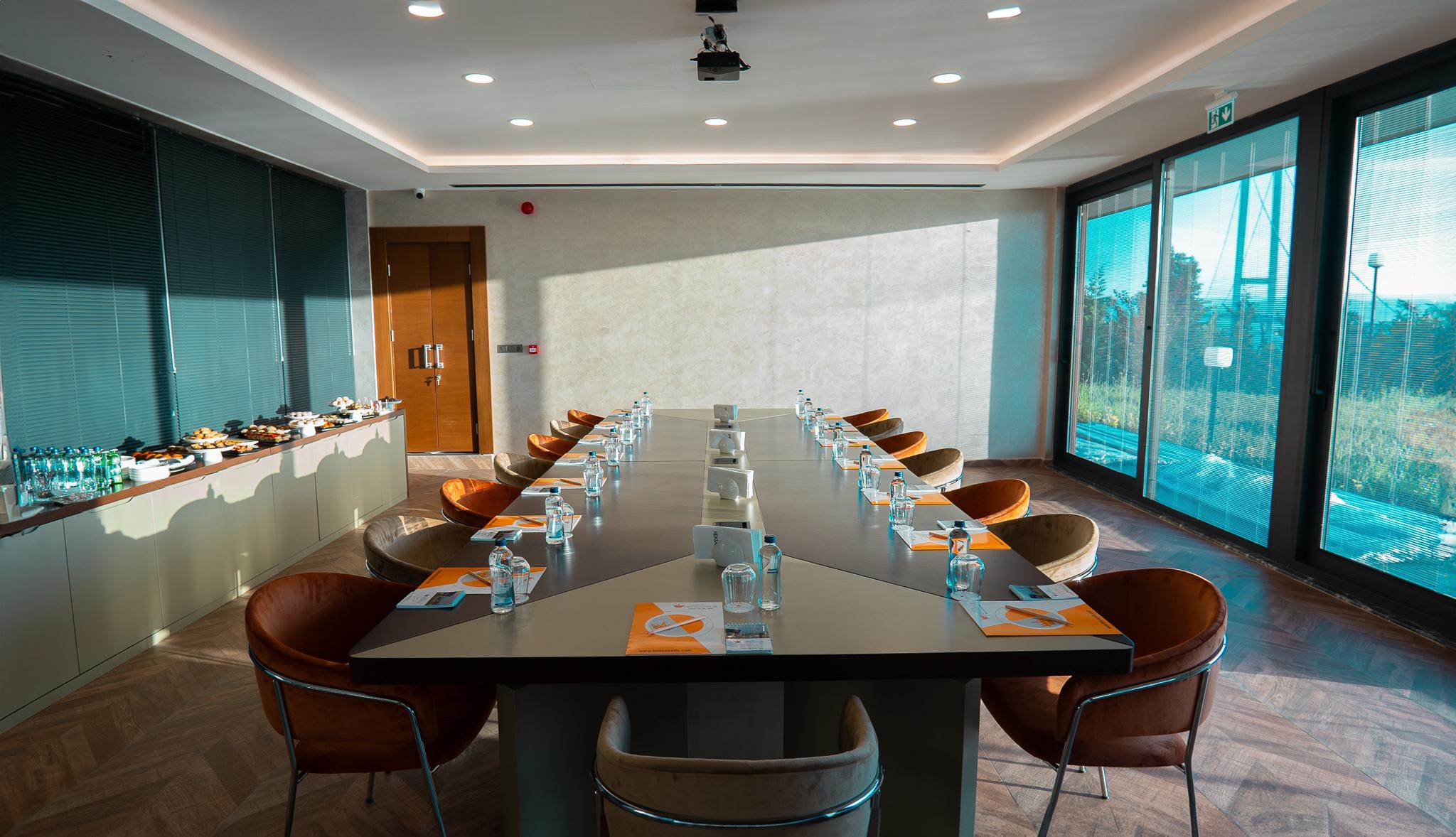 Centro de Negocios Hotel Heksapolis Restaurant Spa