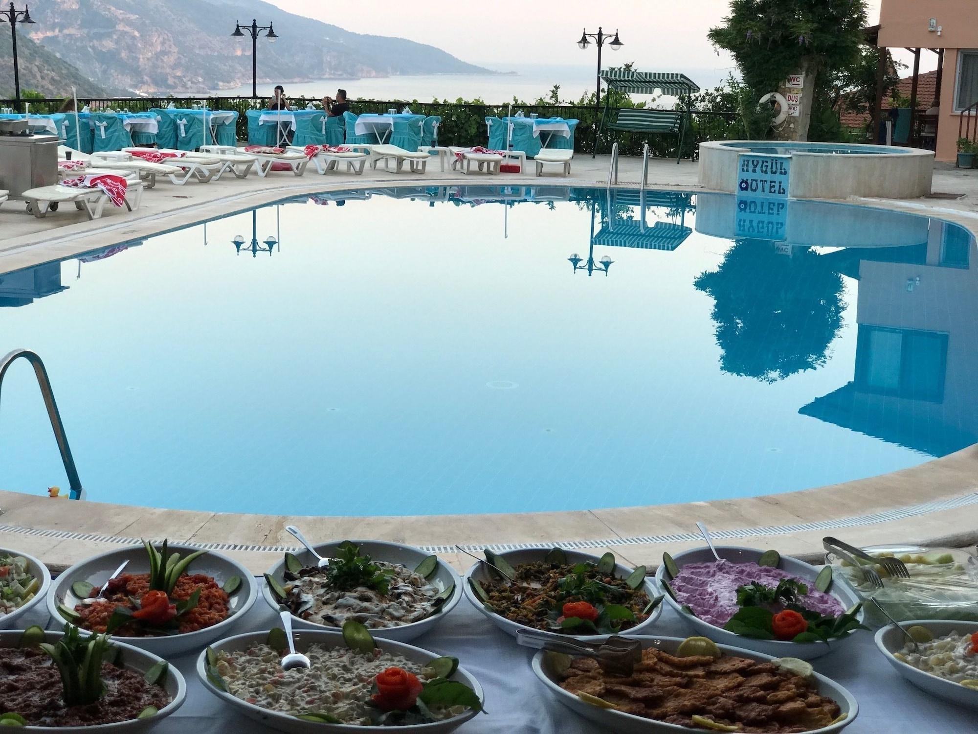 Varios Aygul Hotel