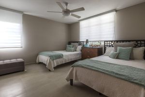 Alquiler Vacacional - Stunning And Spacious Beachfront Pool House Near Rio Mar Resort! See Video!