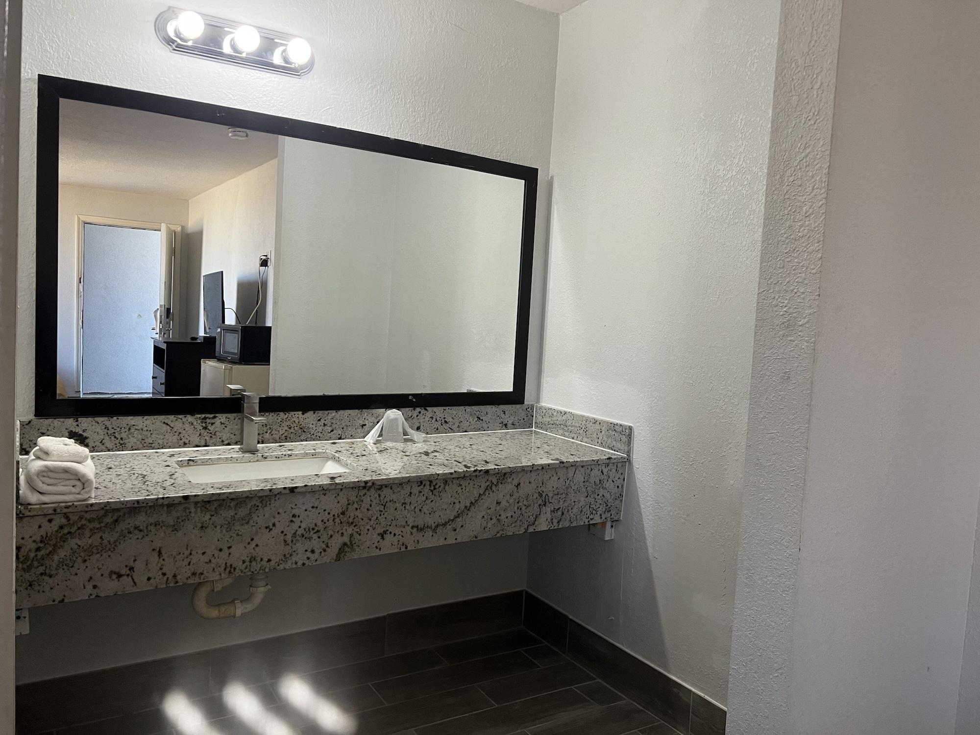 Equipamiento de Habitación Deluxe INN  Augusta