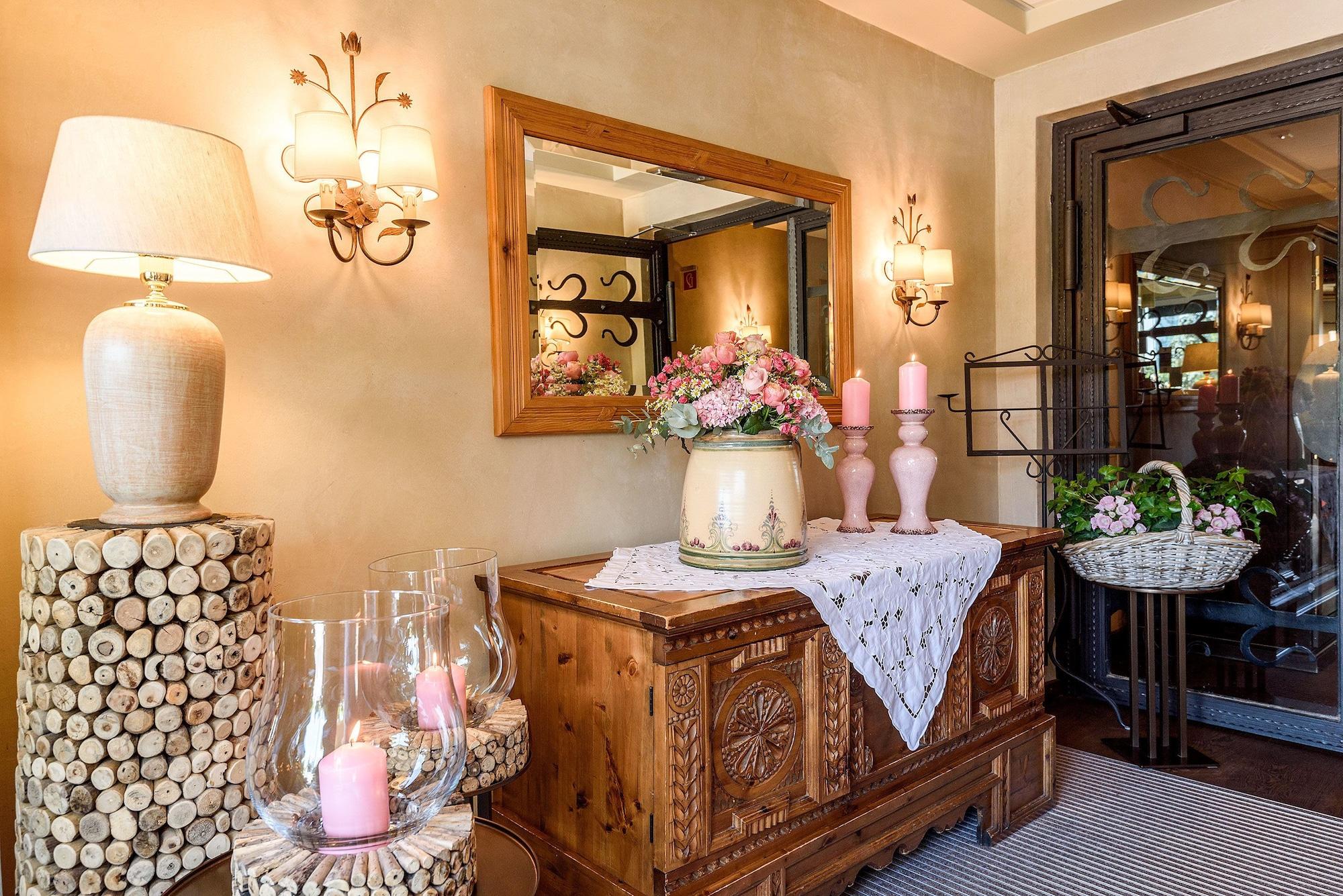 Vista Lobby Bauer Hotel & Restaurant