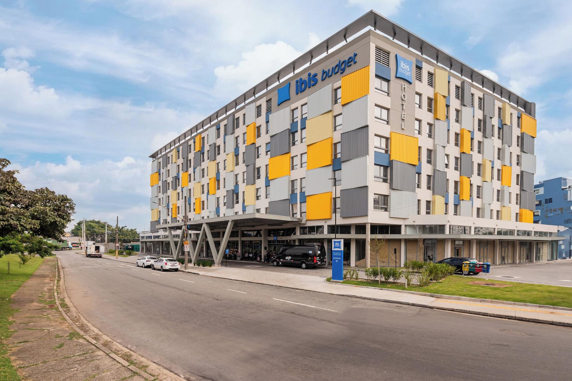 Vista Exterior ibis budget Guarulhos Aeroporto