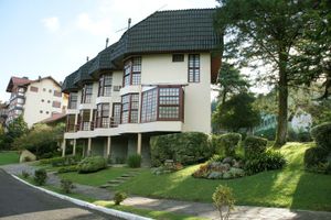 Alquiler Vacacional - 3-bedroom apartment near the center in a quiet location with a beautiful view of the woods