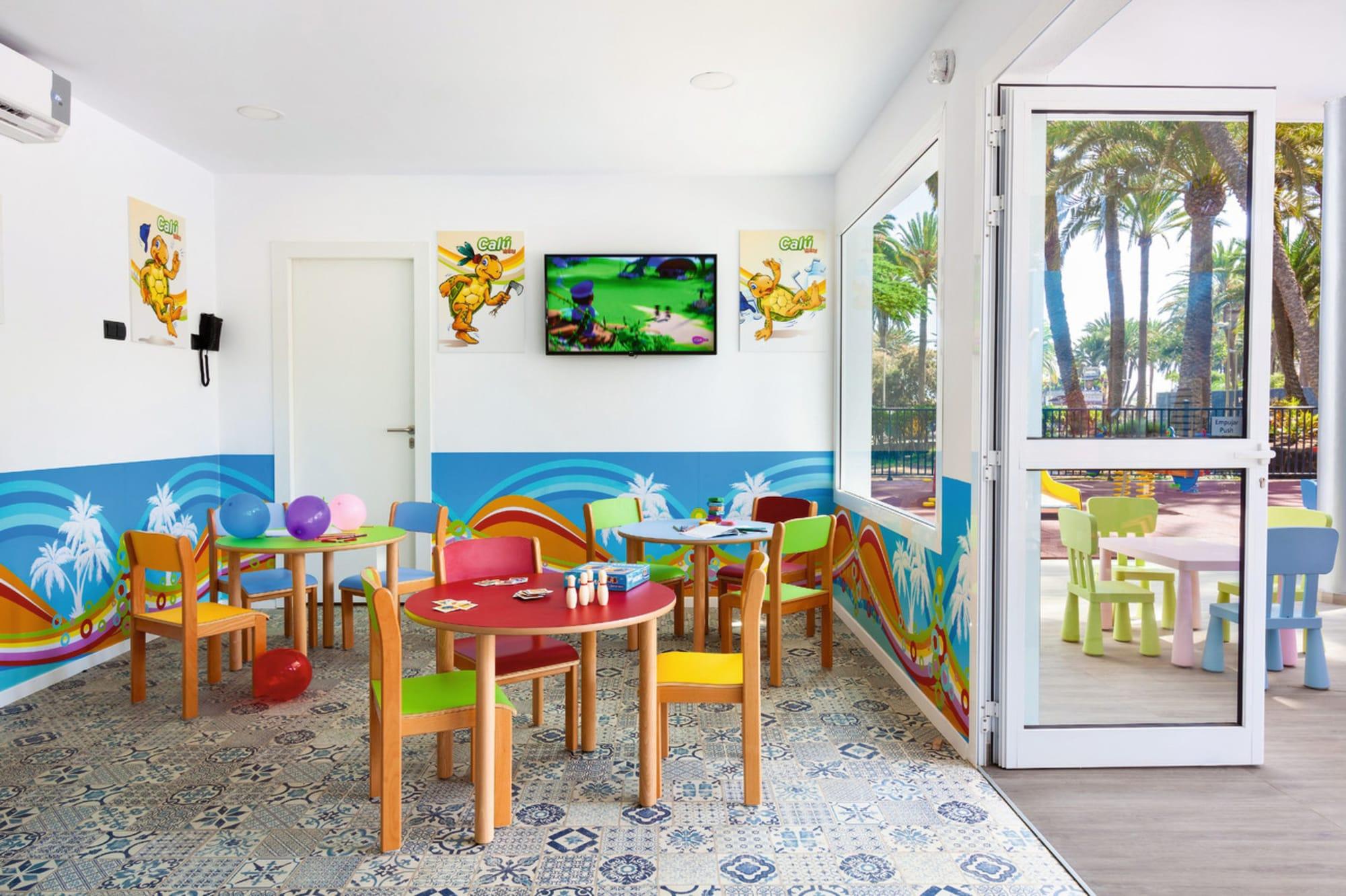Instalaciones Recreativas Hotel Riu Palace Oasis