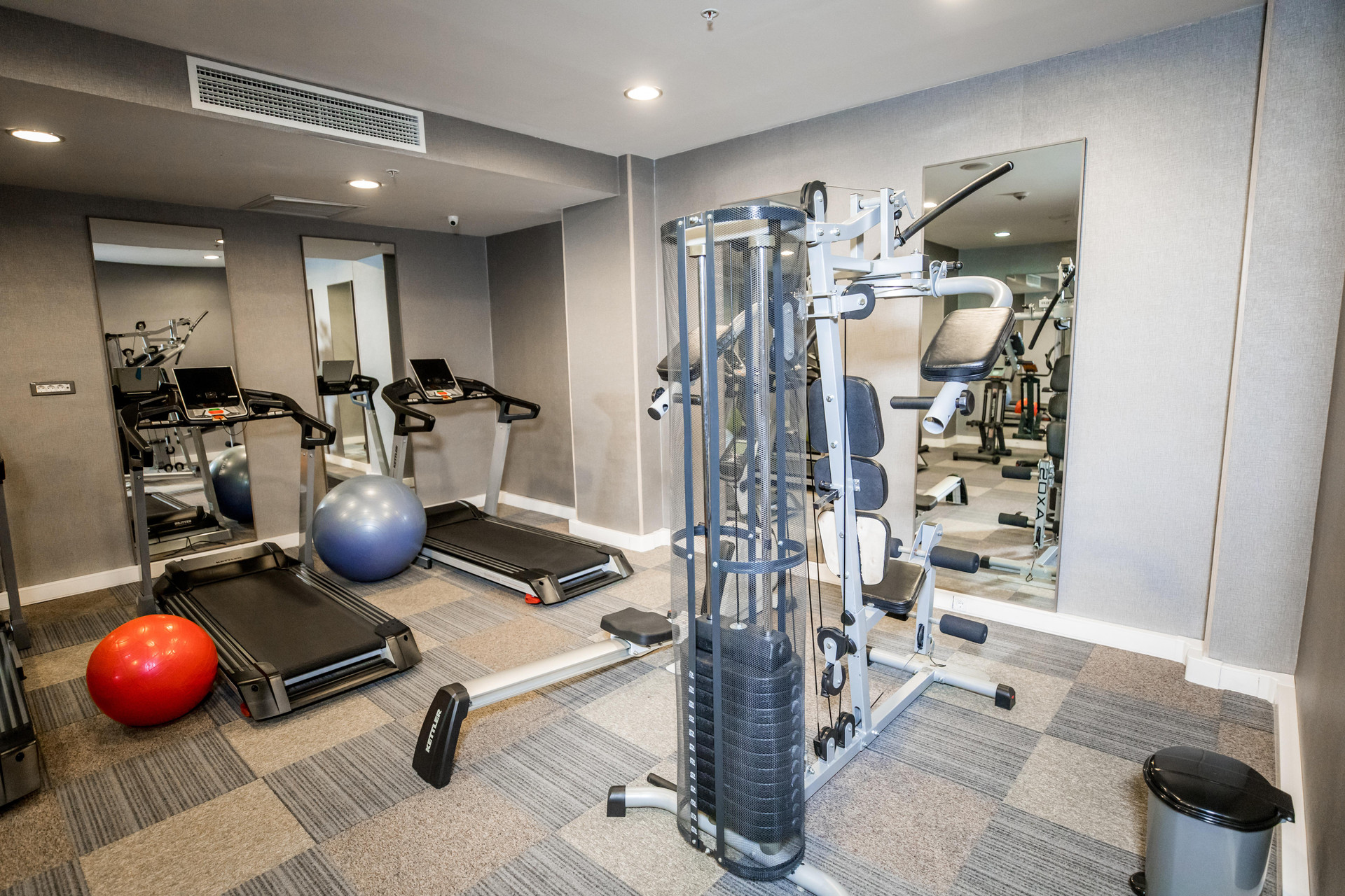 Gimnasio Parkside Hotel & Apartments