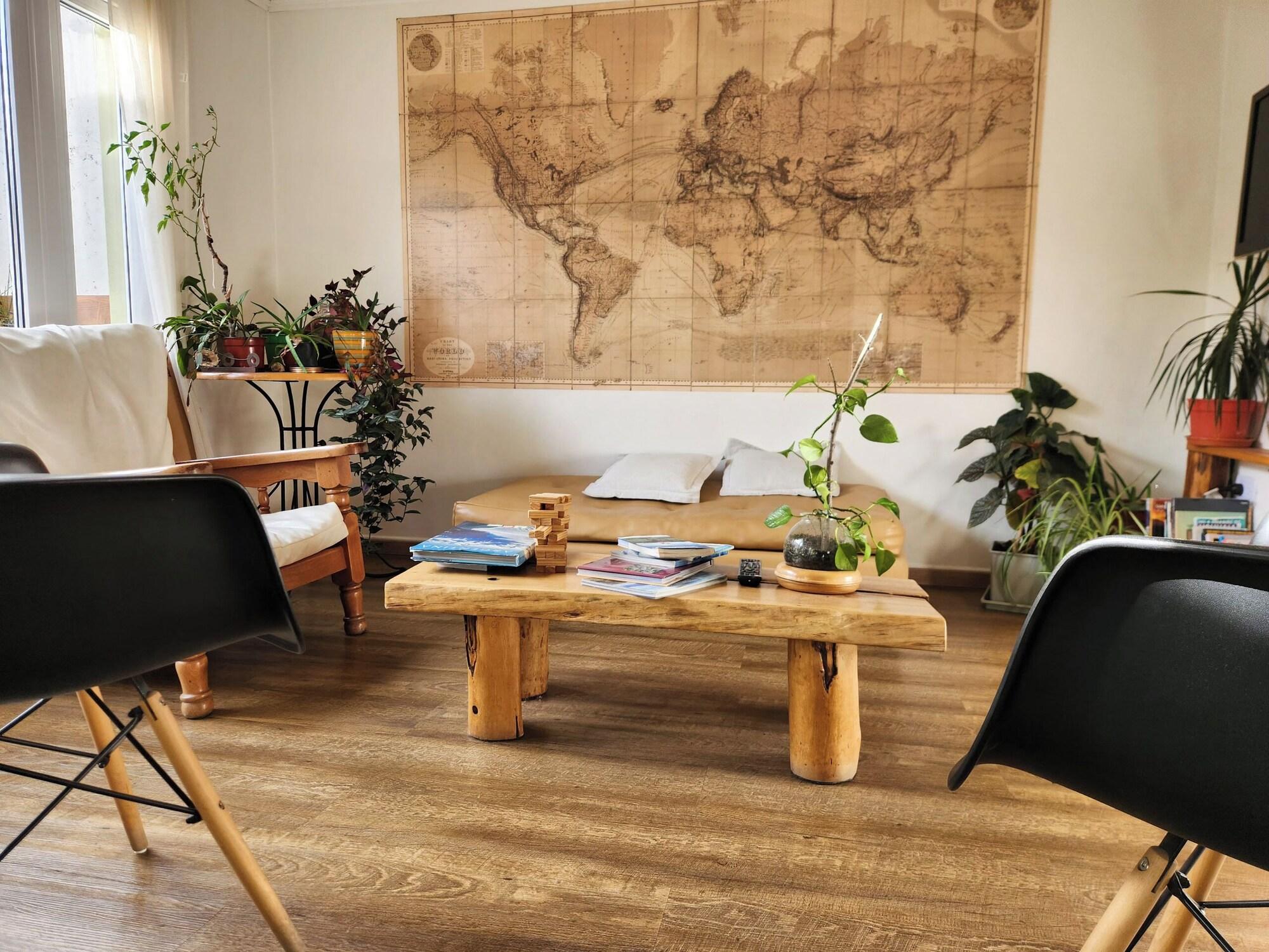 Vista Lobby Hosteria Aonikenk