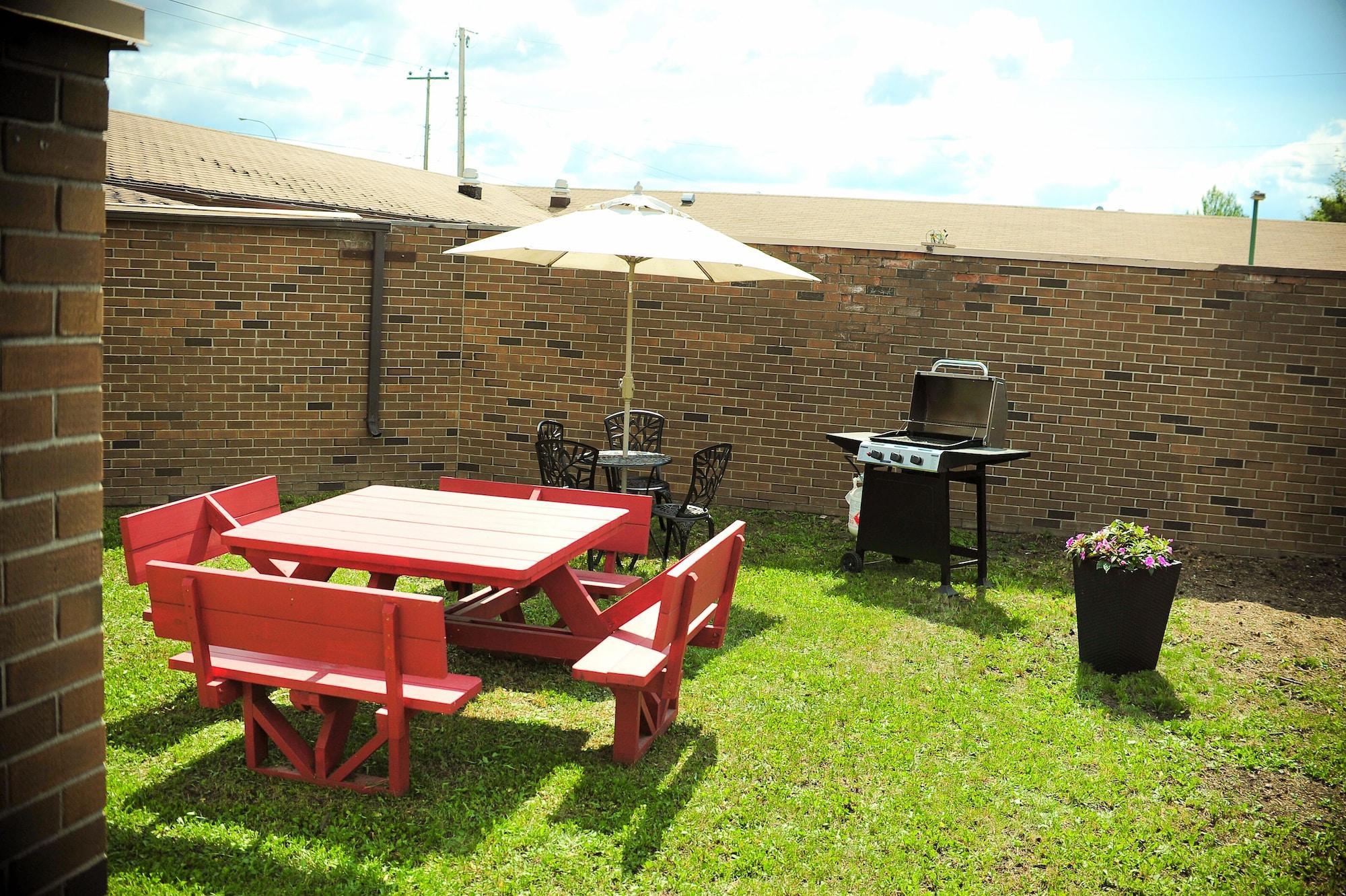 Instalaciones Recreativas Cloud 9 Inn