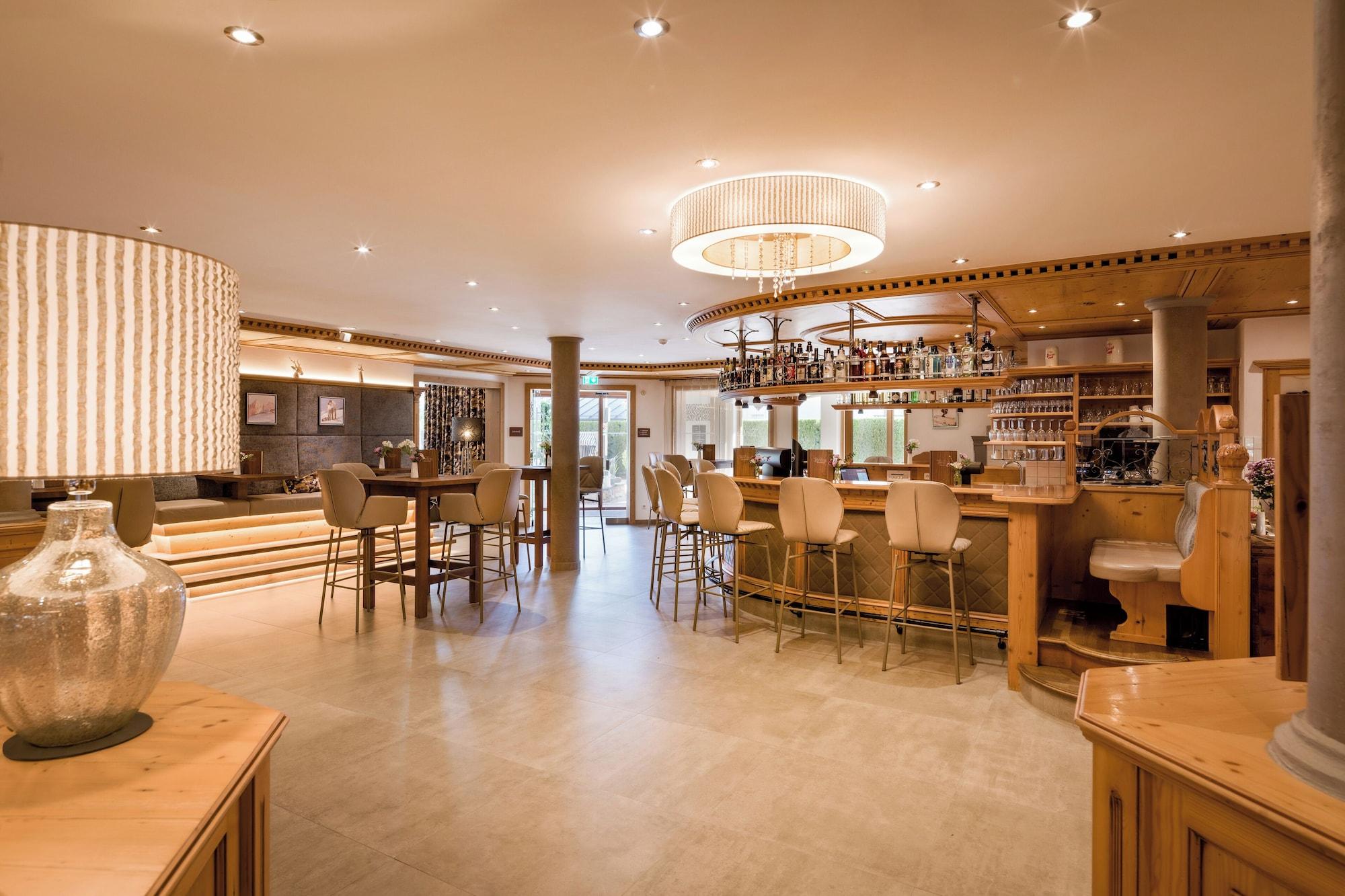Bar/Salón Hotel Zentral