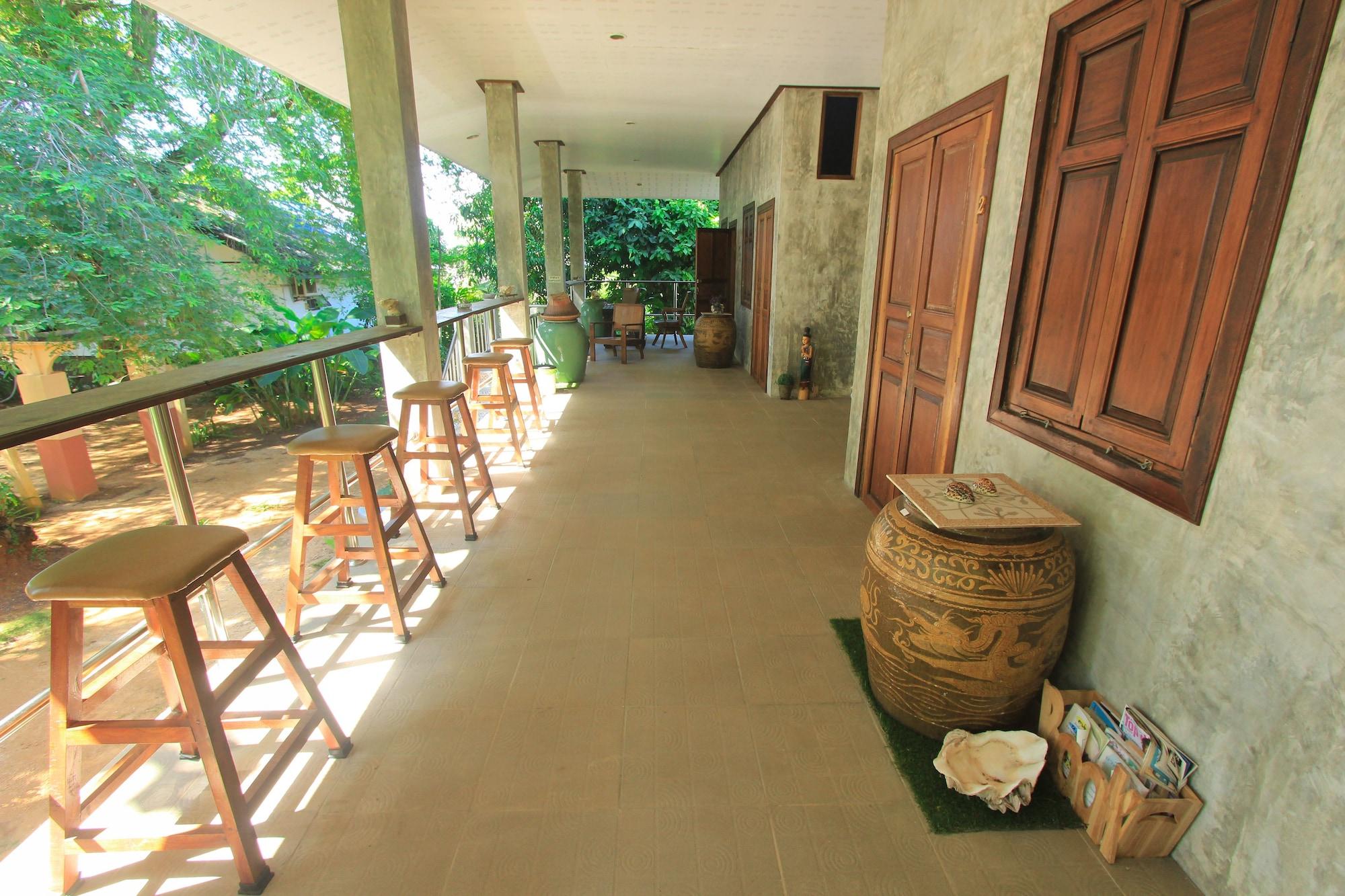 Varios T.K. Beach Resort Koh Mak