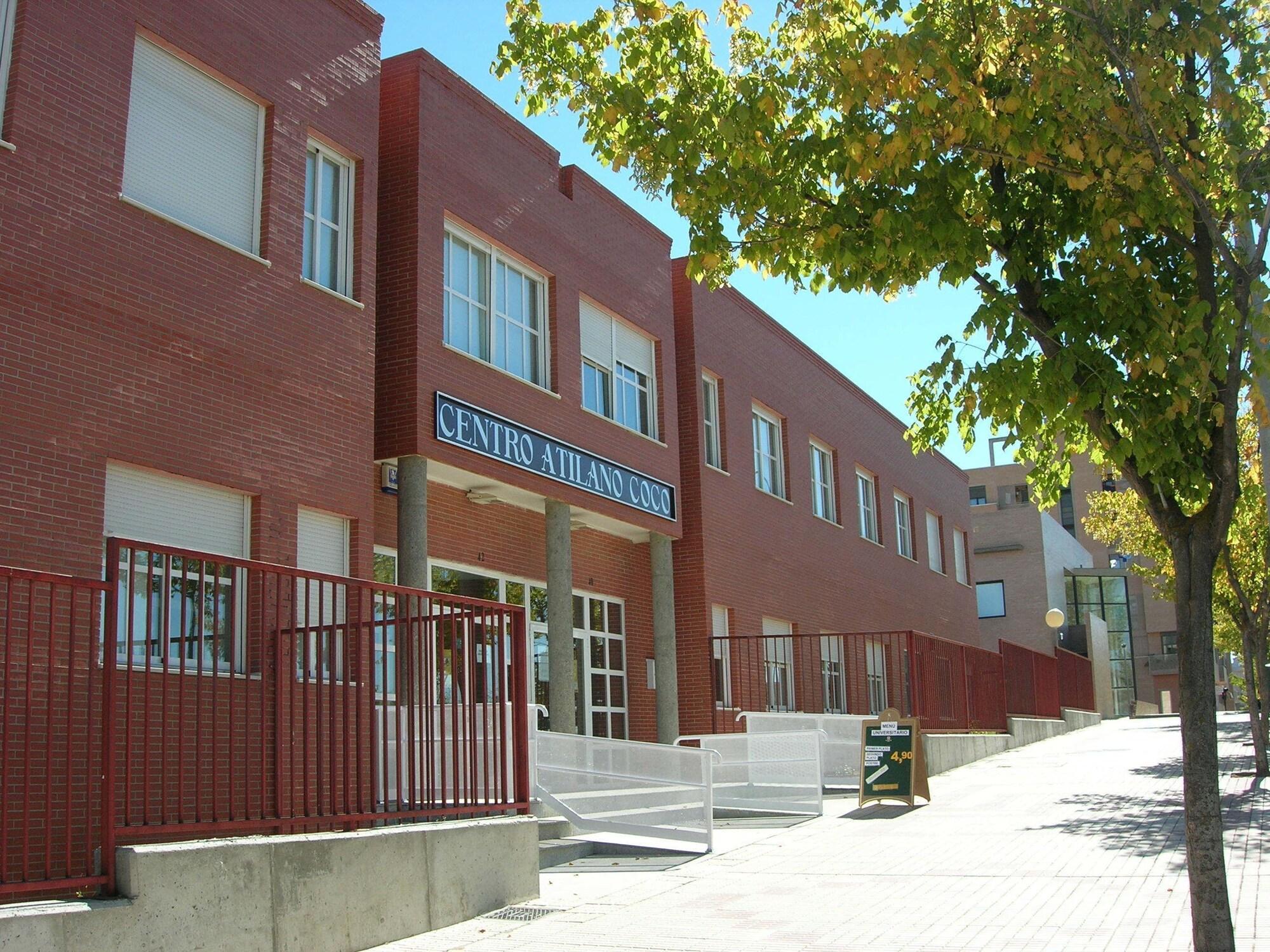Varios Residencia universitaria Atilano Coco