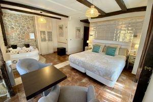Alojamiento - Akla Hotel La Casa Del Puente