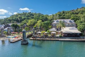 Alojamiento - Admiral's Inn and Gunpowder Suites