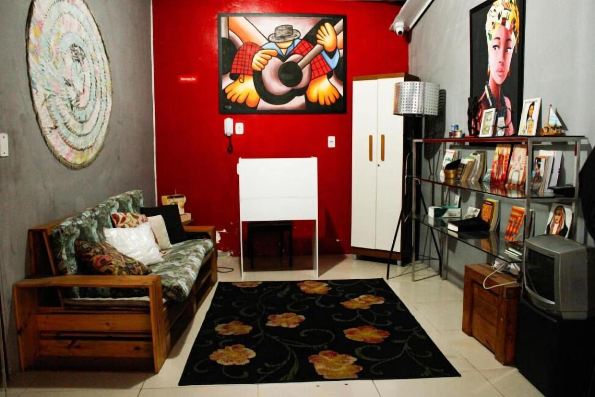 Vista Lobby Hostel Leal Loyalty