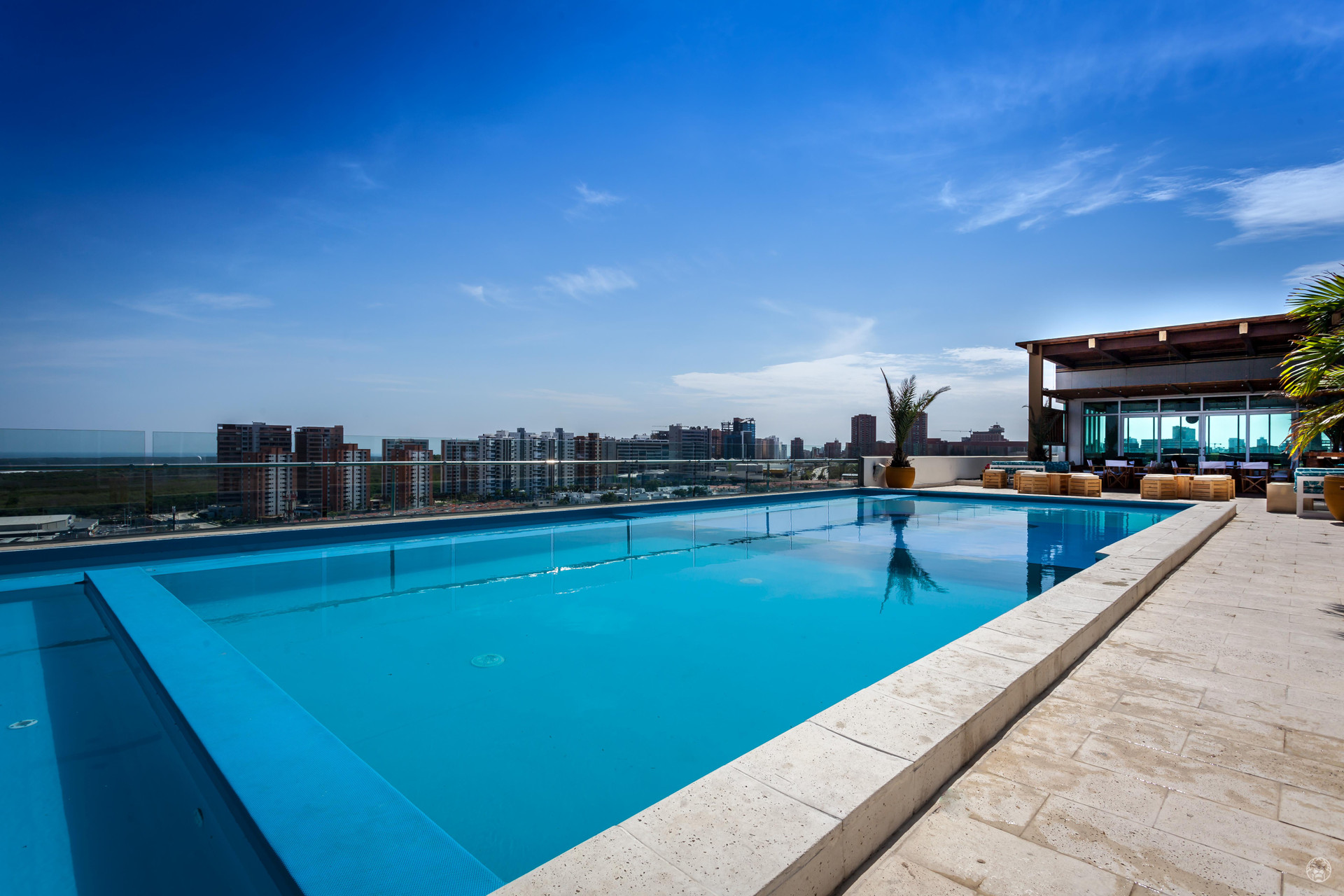 Vista da piscina GHL Collection Hotel Barranquilla