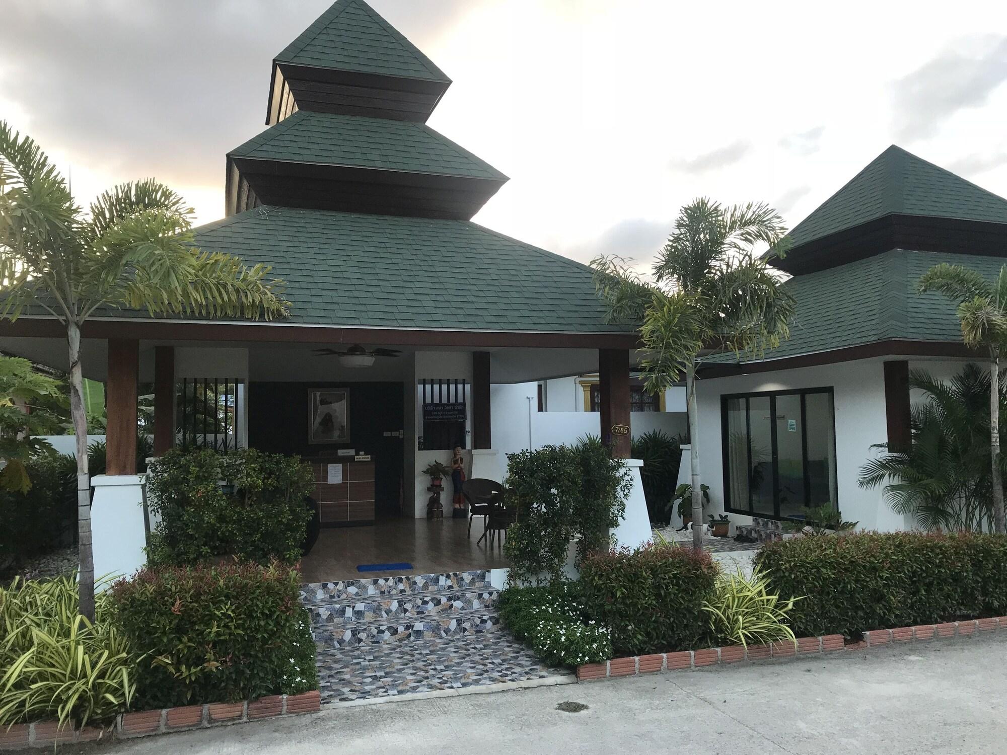 Varios Sanga Villas