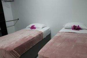 Alquiler Vacacional - Modern 2-bedroom CG Apartment - Flamboyan