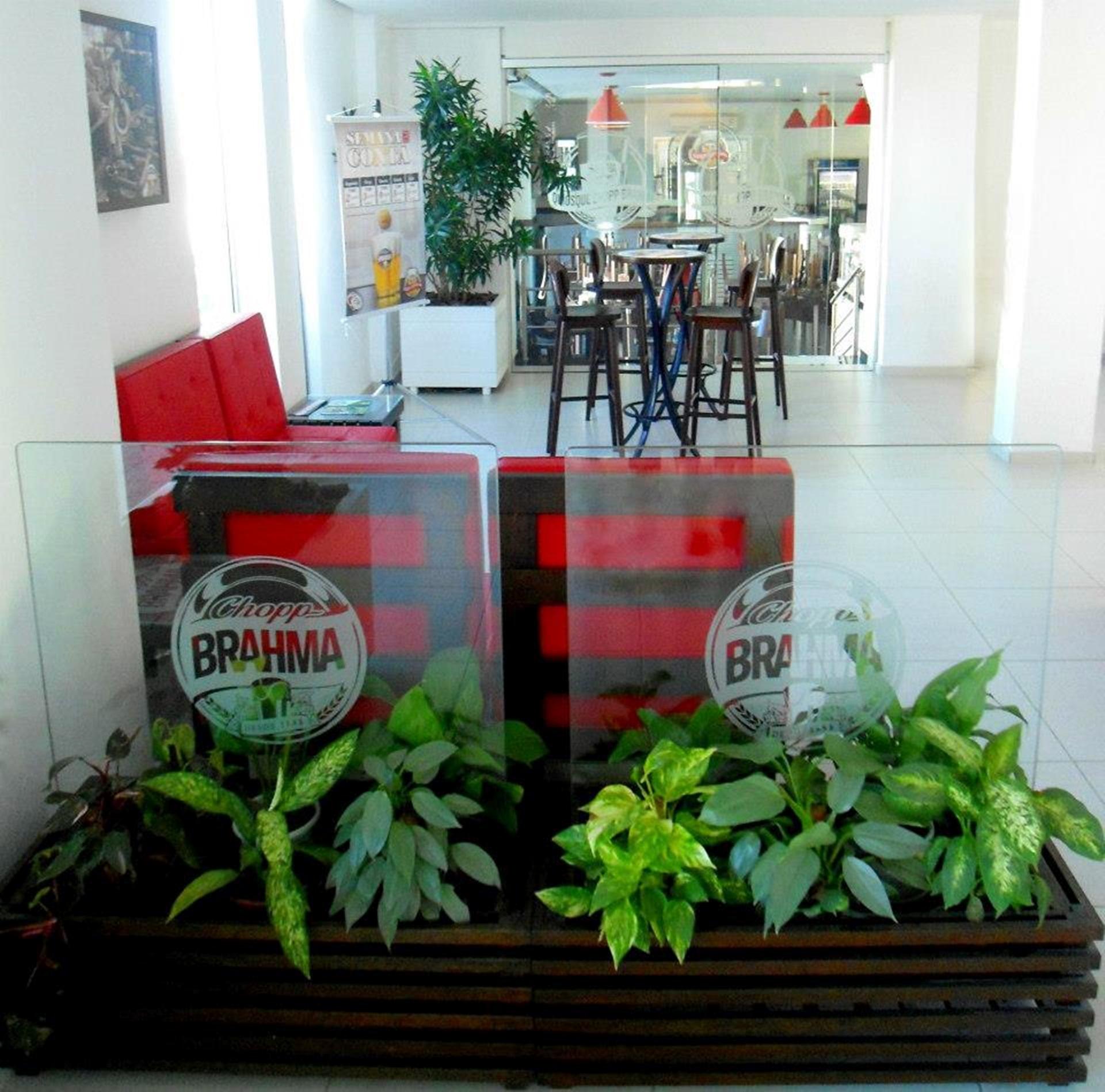 Bar/Salón Hotel Guest