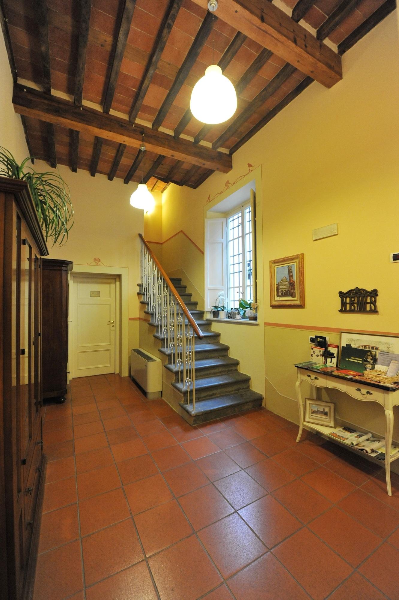 Varios Il Seminario Bed and Breakfast