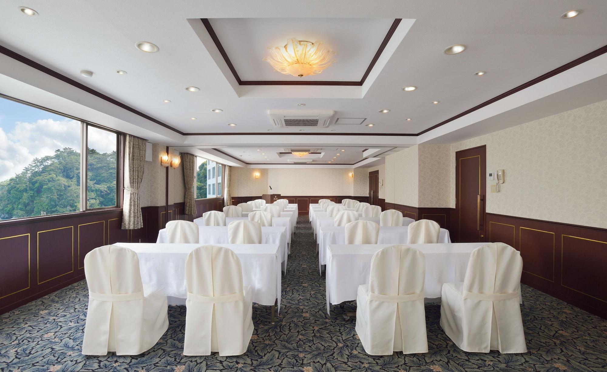 Sala de Reuniones Toba Hotel International
