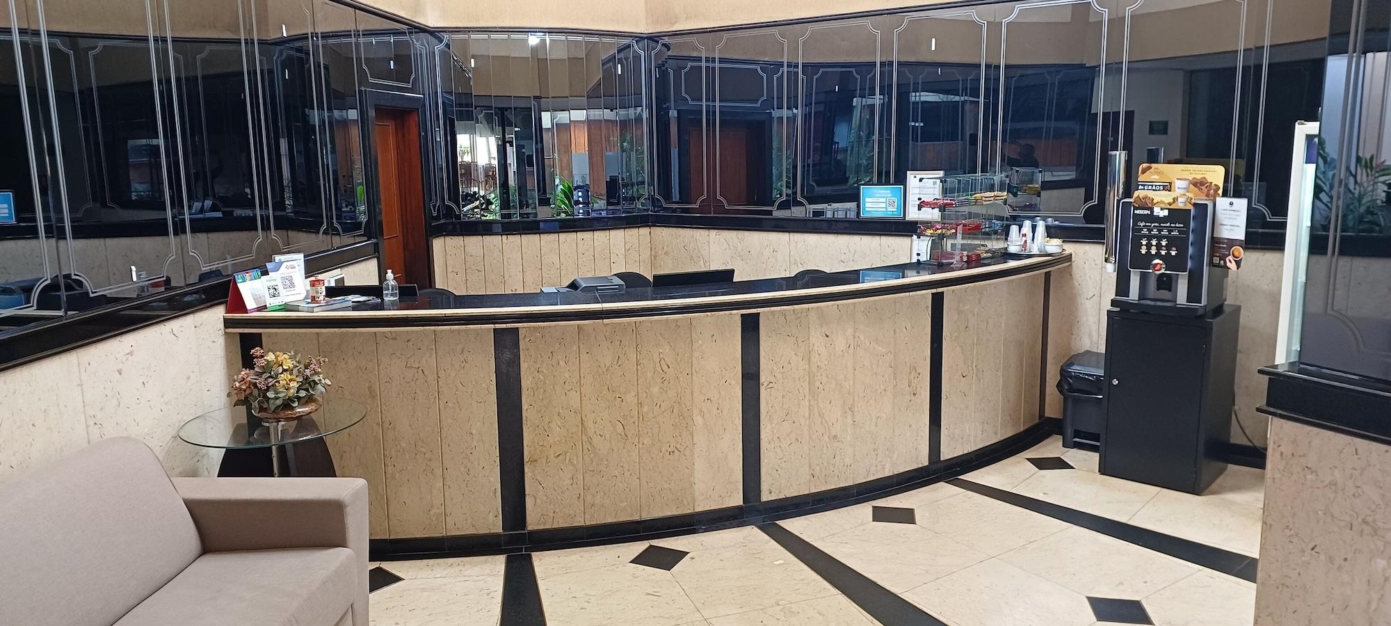 Vista Lobby Cristal Palace Hotel