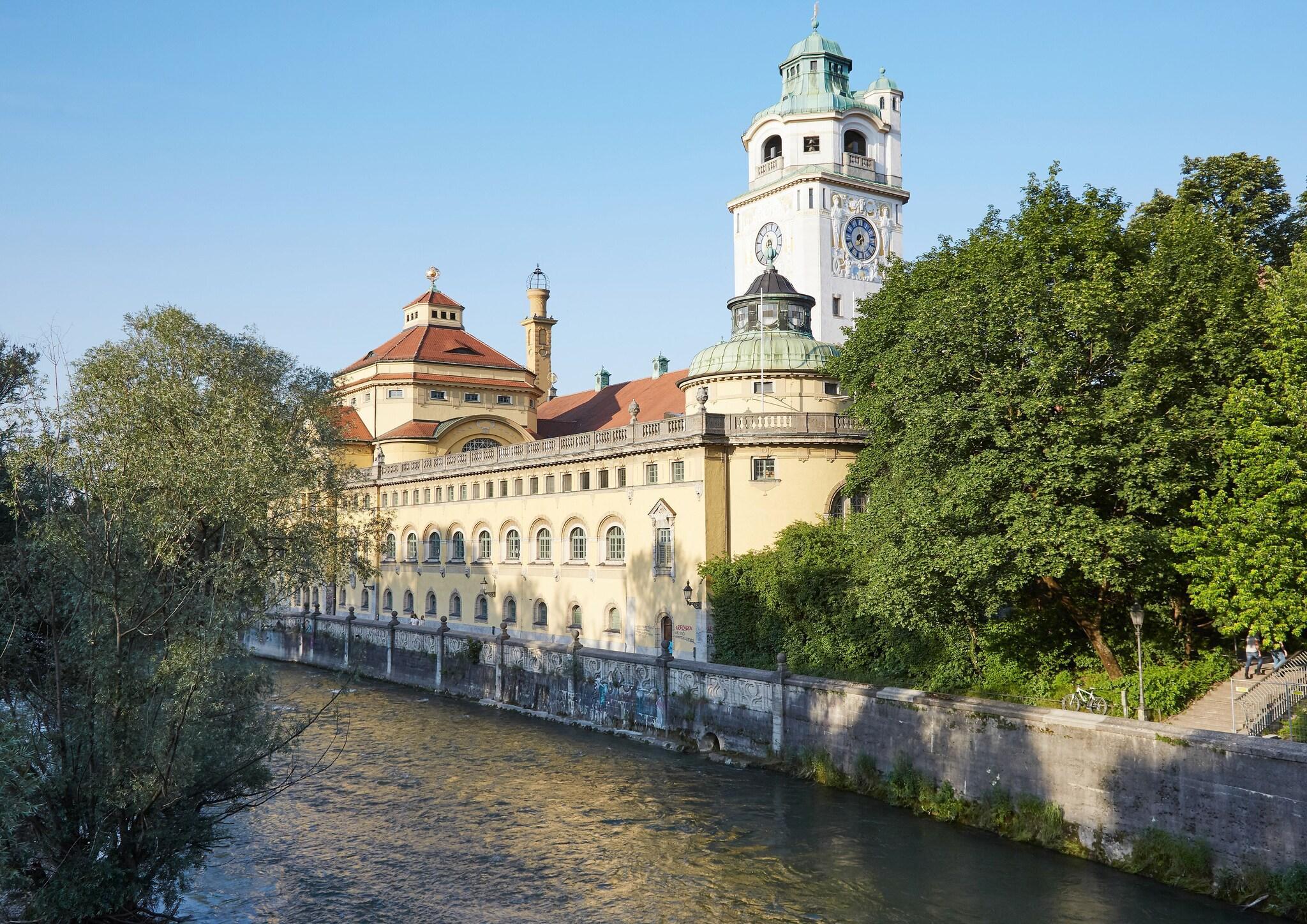 Vista Exterior Living Hotel am Deutschen Museum