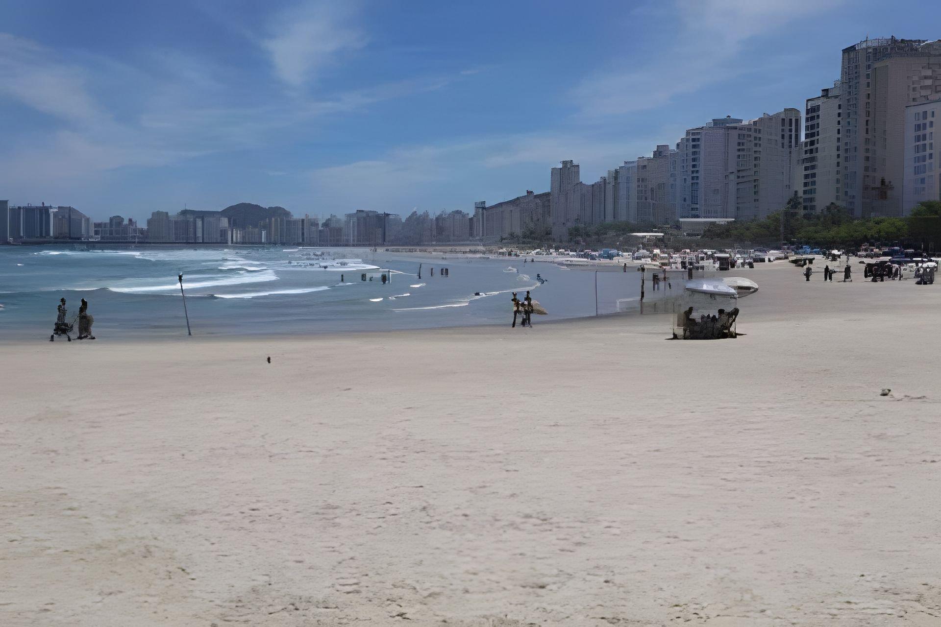 Playa Flat ao lado do Mar