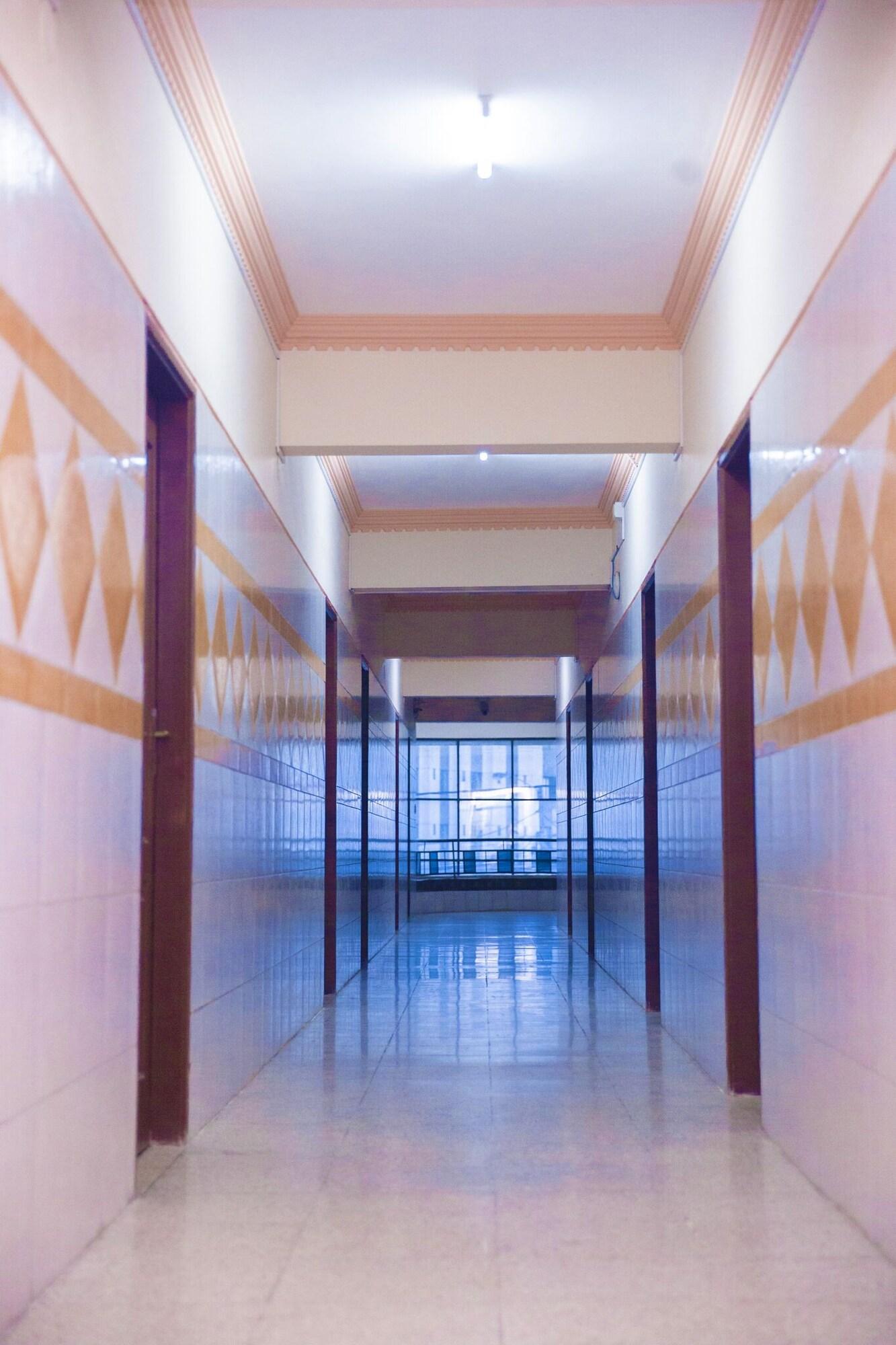 Varios residencial francia - Hostel