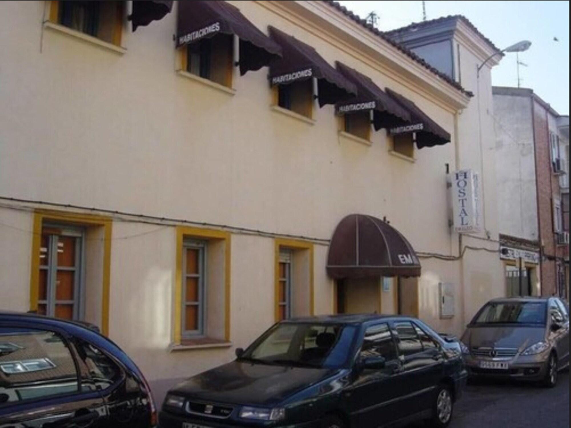 Vista Exterior Hostal Emilio