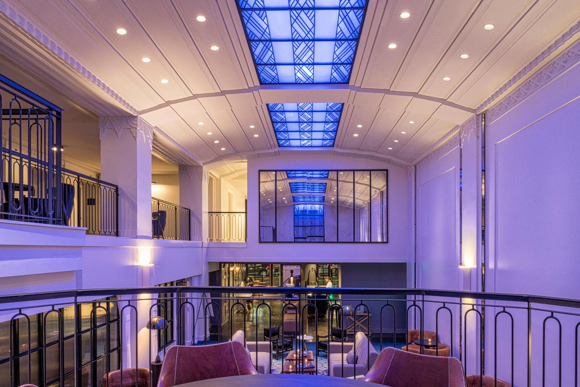 Vista Lobby Hotel Theodore