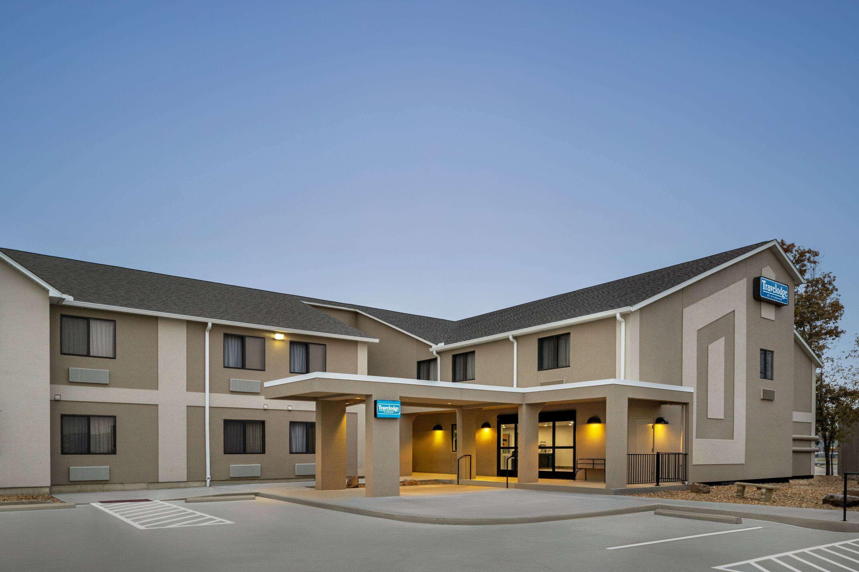 Vista Exterior Travelodge by Wyndham Dexter
