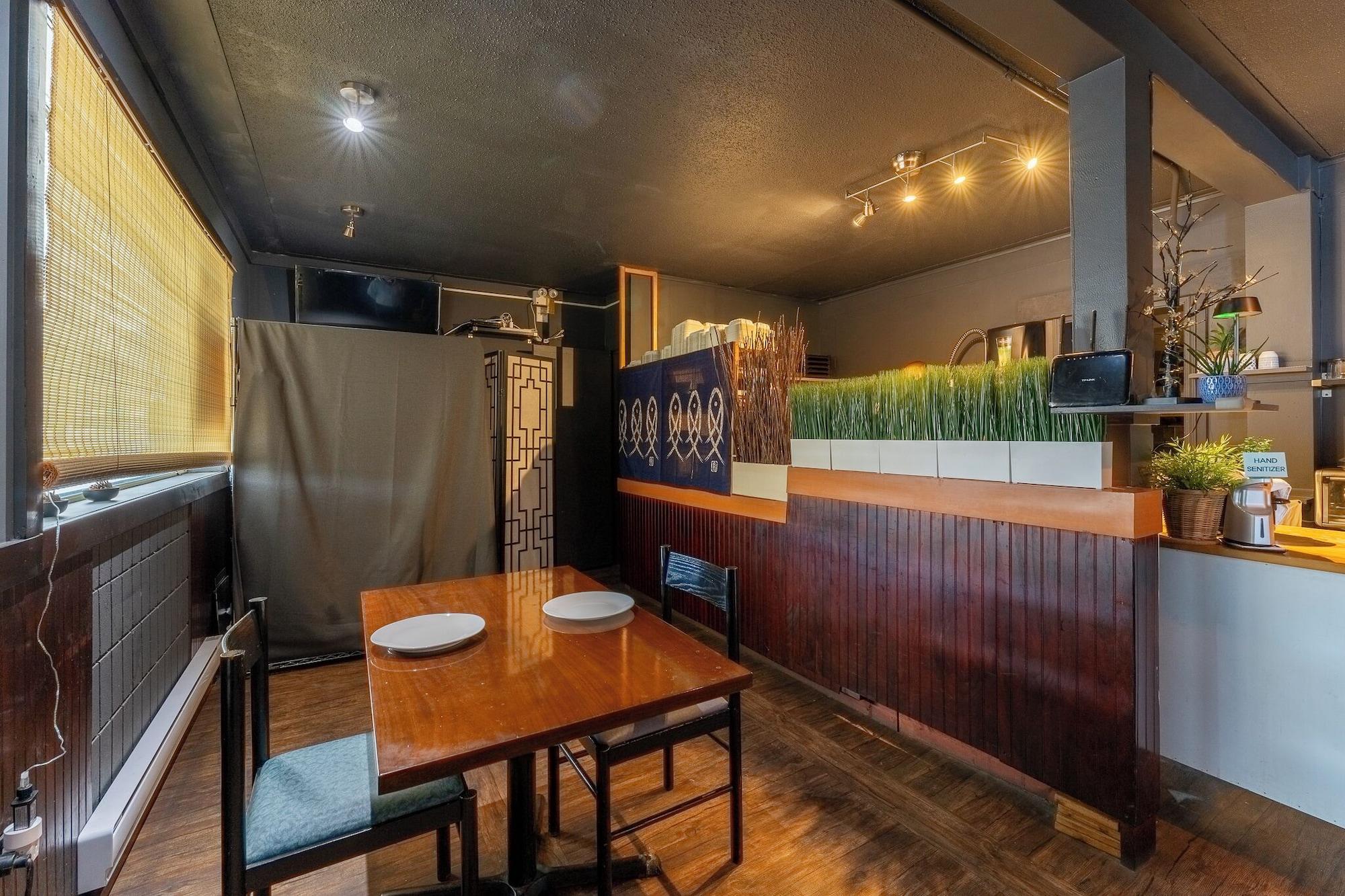 Restaurant Ace Motel