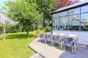 Alquiler Vacacional - The best holiday cottage In Cartmel Village. Pet friendly. Off road parking
