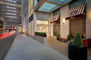 Alojamiento - DoubleTree by Hilton New York Downtown