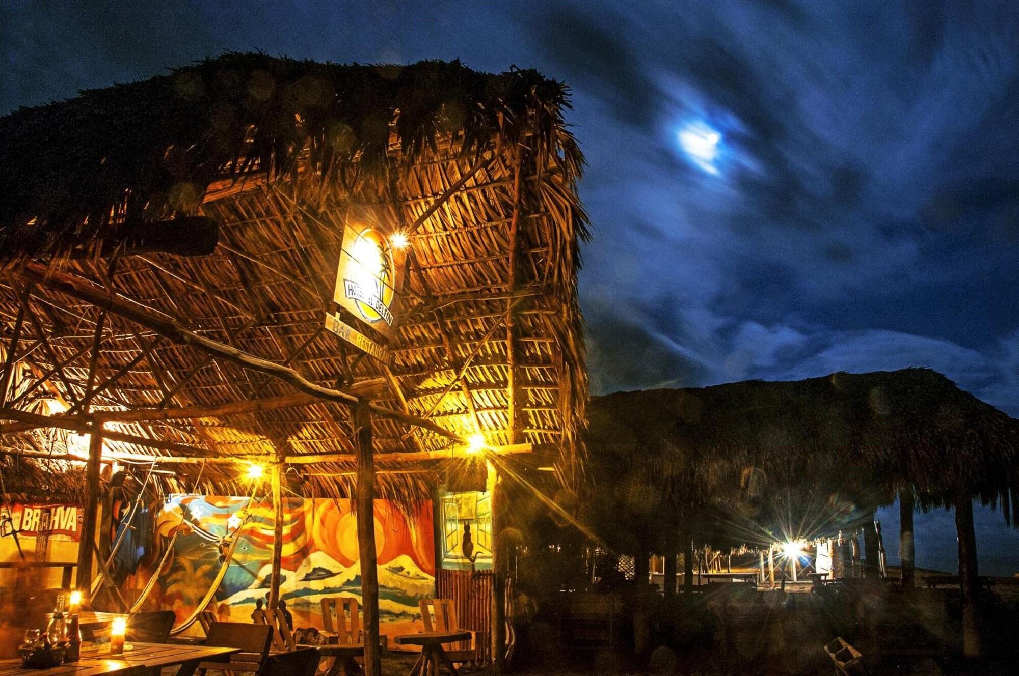 Vista Exterior Hotel el Delfin